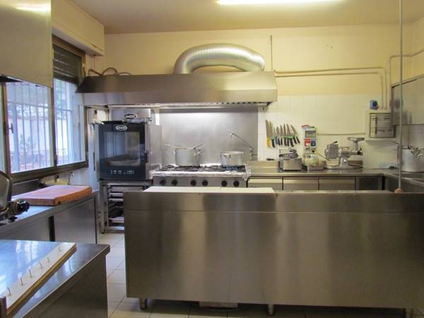 Immagine 9 di Attività commerciale in vendita  in Via Fillungo a Lucca