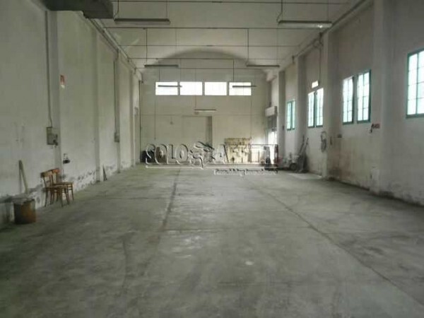 Immagine 8 di Attività artigianale in vendita  in Via Stradone di Camigliano a Capannori