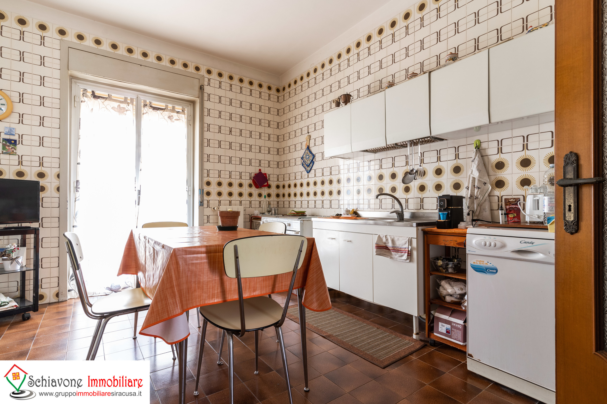 Immagine 9 di Appartamento in vendita  a Siracusa