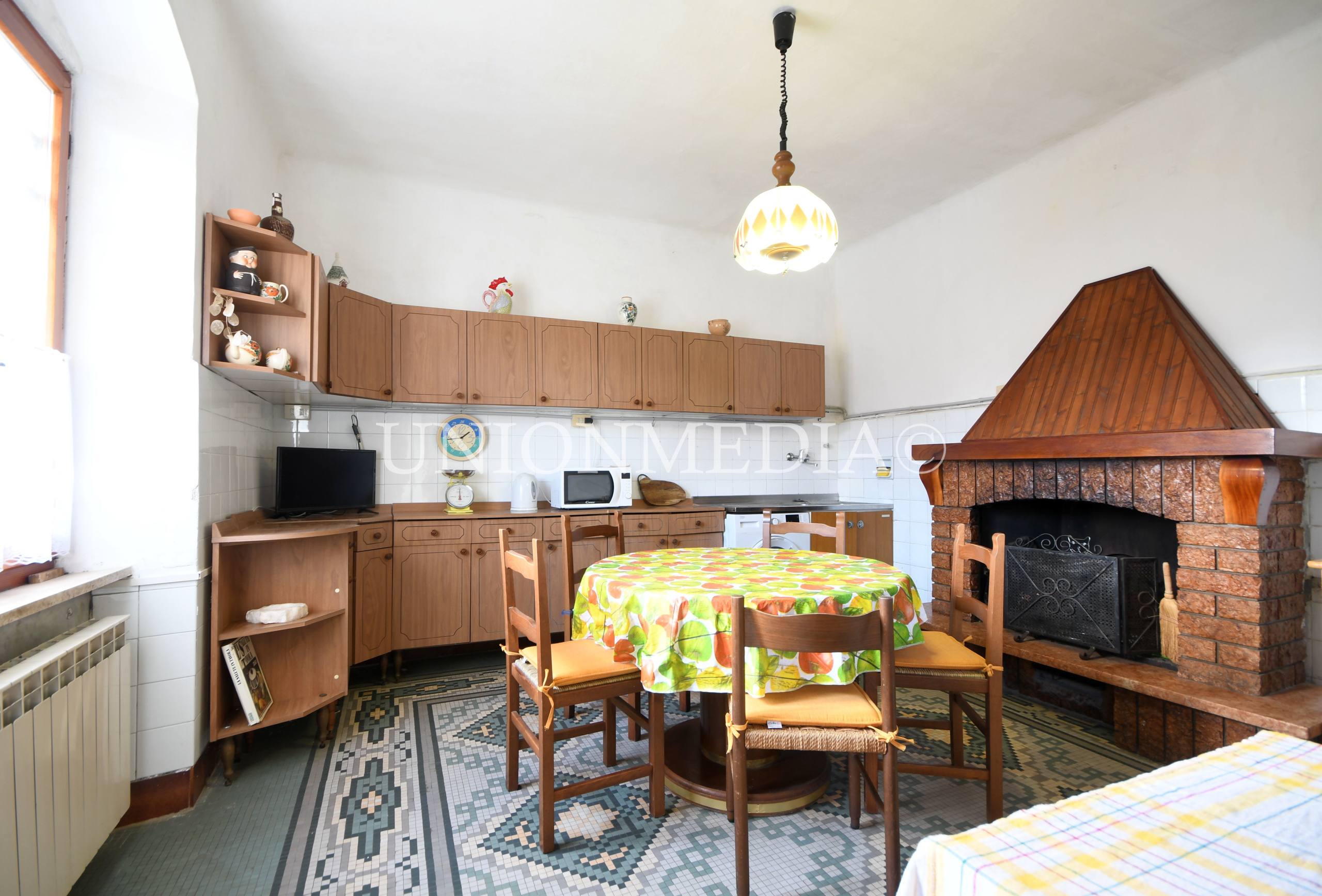 Immagine 16 di Porzione di casa in vendita  in Via Umberto Biancamano 88 a La Spezia