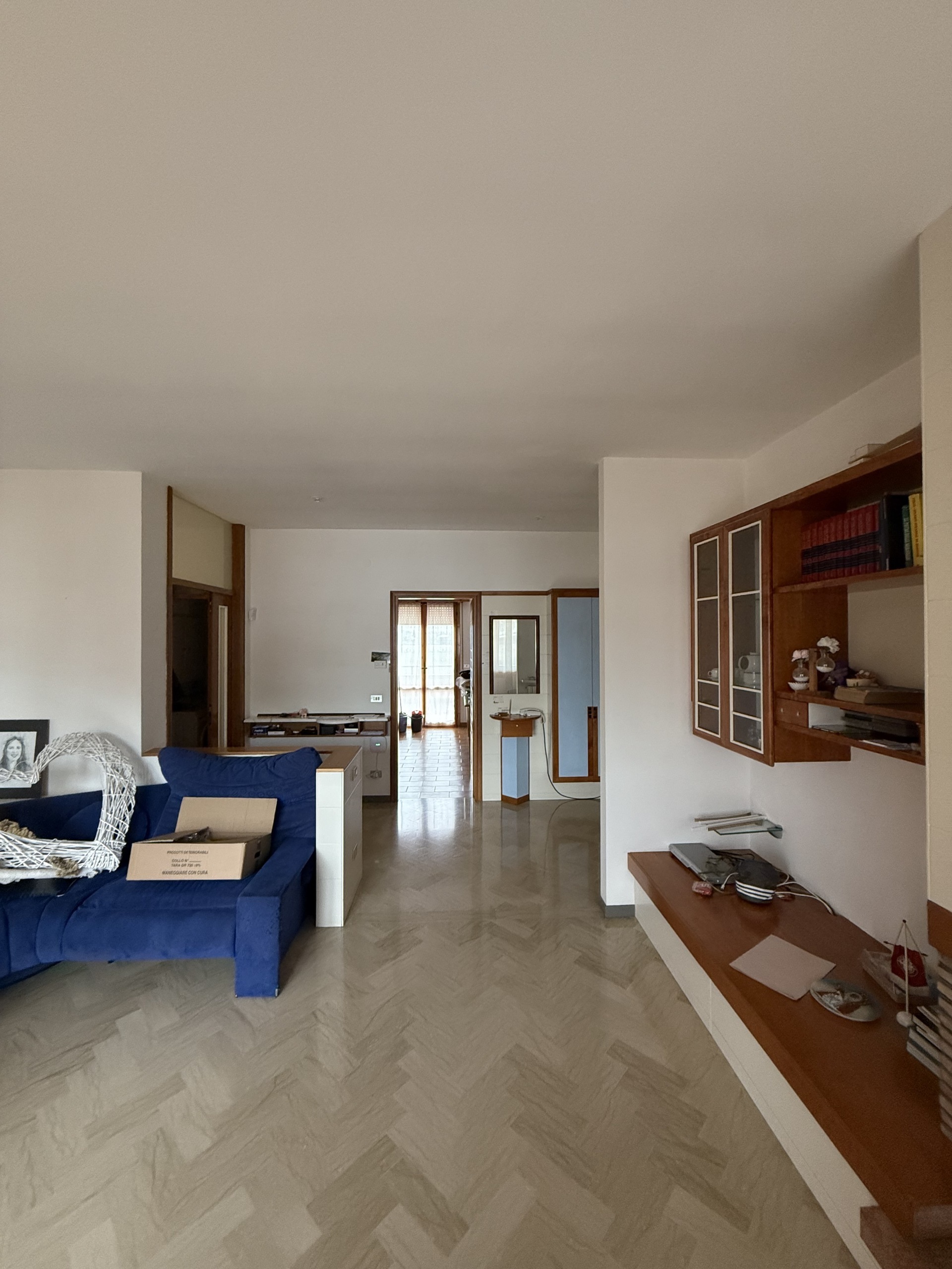 Immagine 25 di Pentalocale in vendita  in Via Busca 115 a Santarcangelo Di Romagna