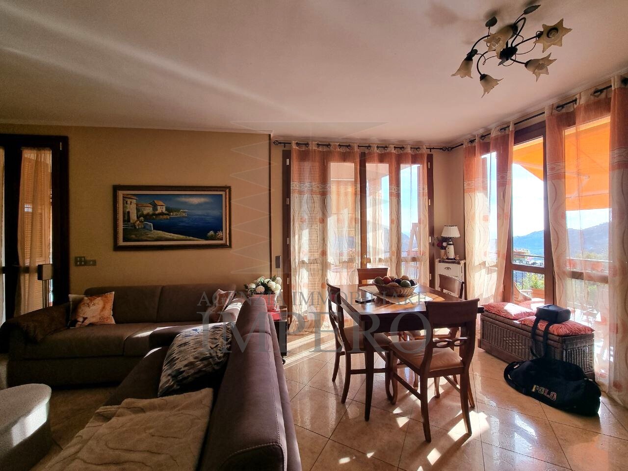 Immagine 4 di Casa indipendente in vendita  in Via Tamagna 25 a Ventimiglia