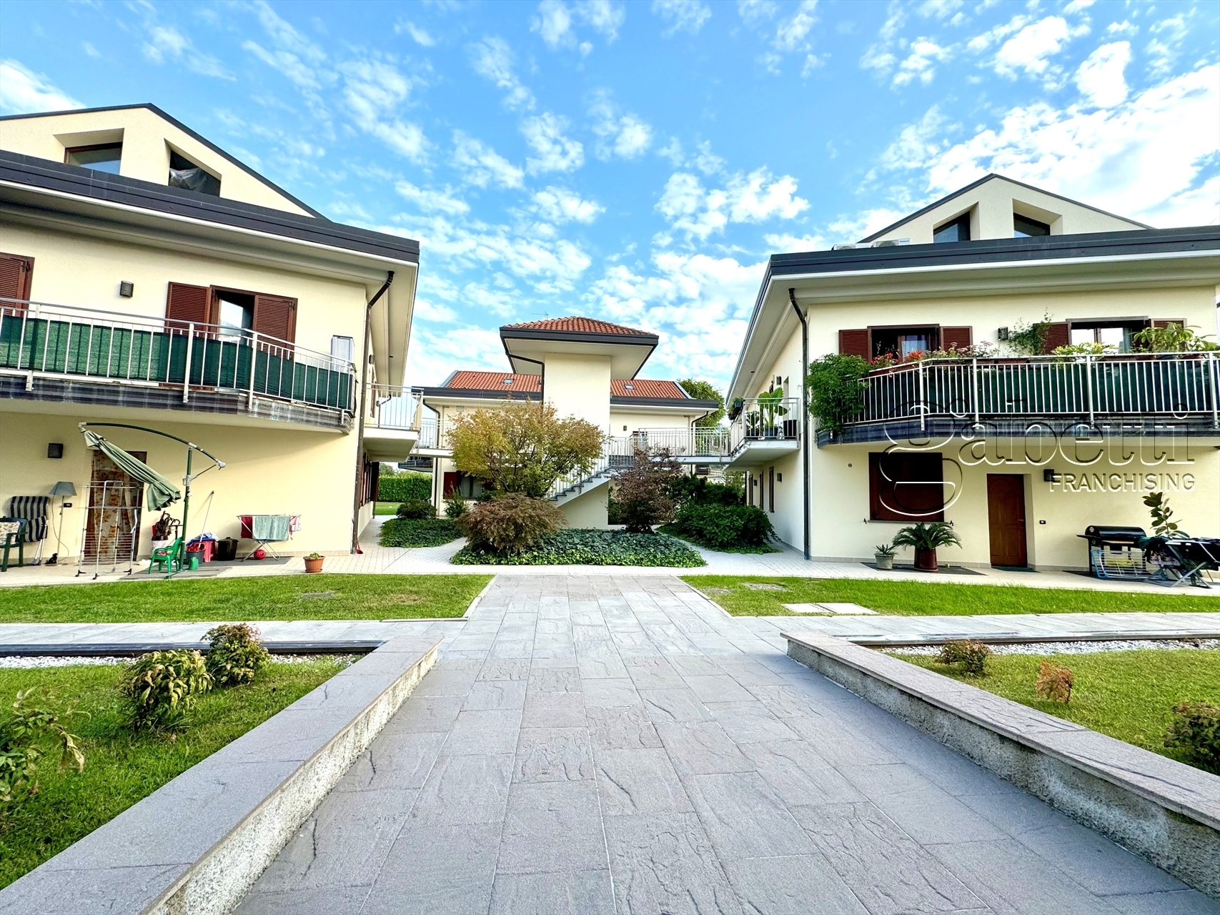 Immagine 20 di Quadrilocale in affitto  in Gramsci a Nerviano