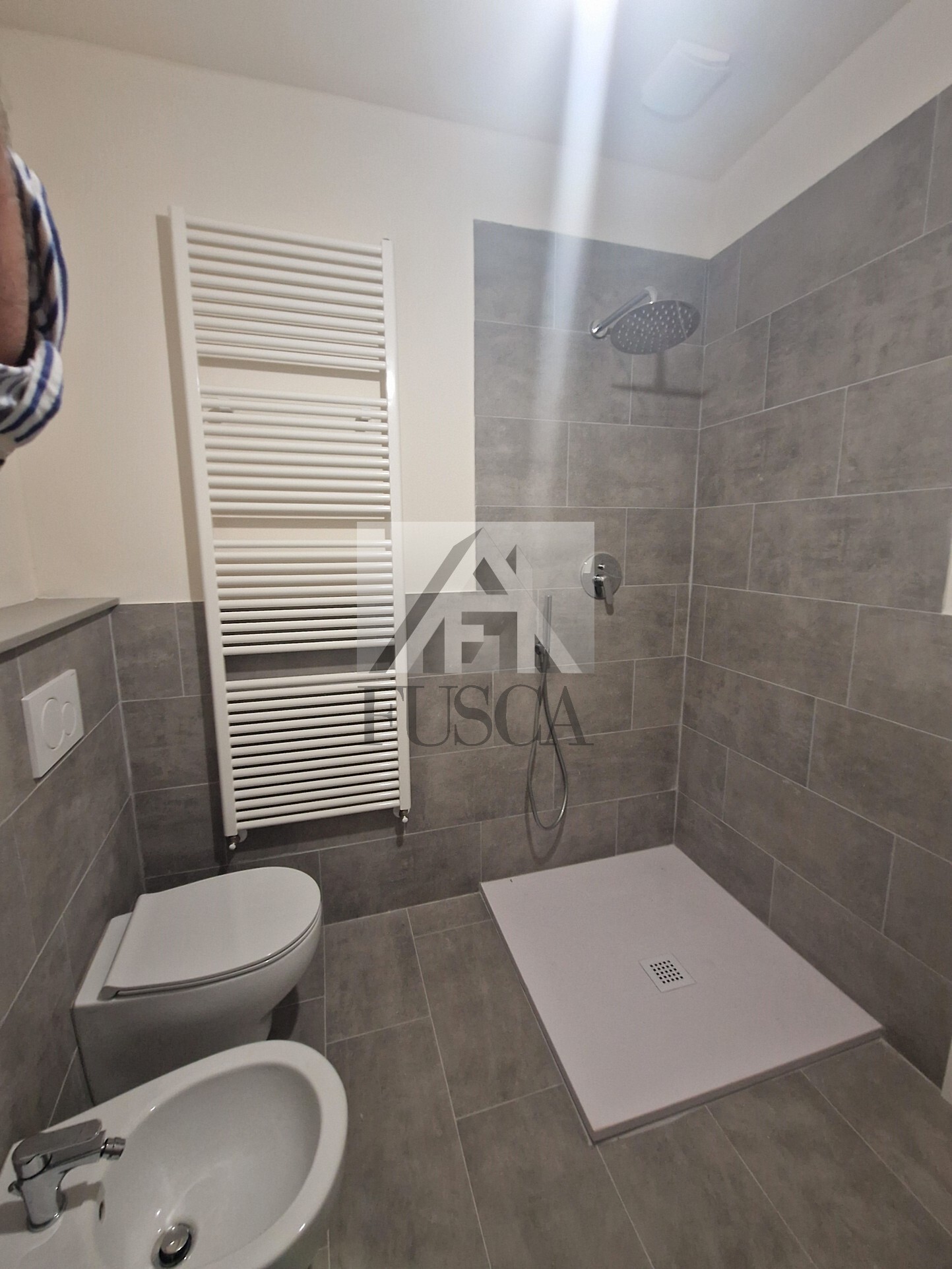 Immagine 21 di Pentalocale in vendita  in Via San Paolino a Lucca