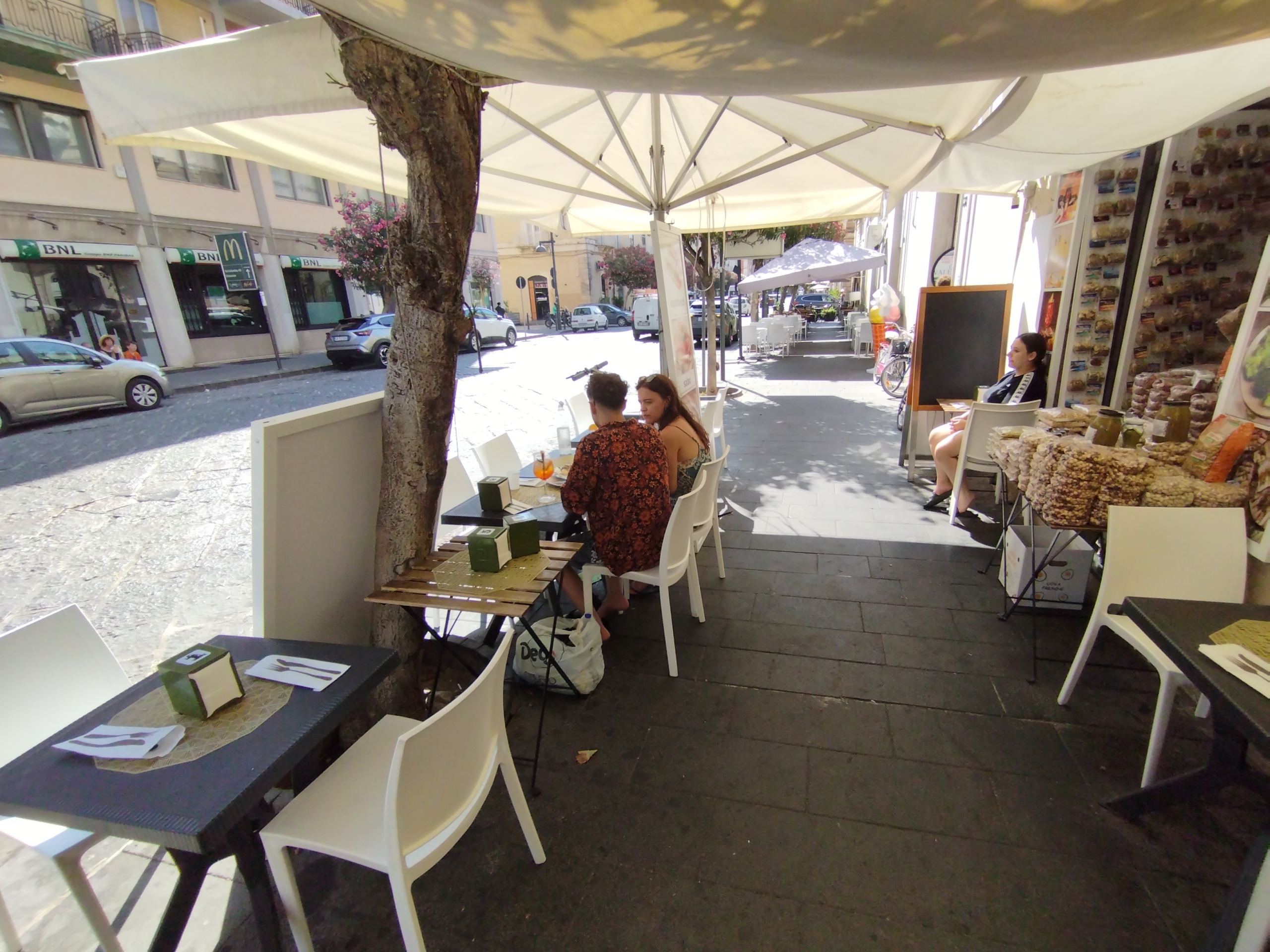 Immagine 4 di Attività commerciale in vendita  in Corso Umberto I a Siracusa