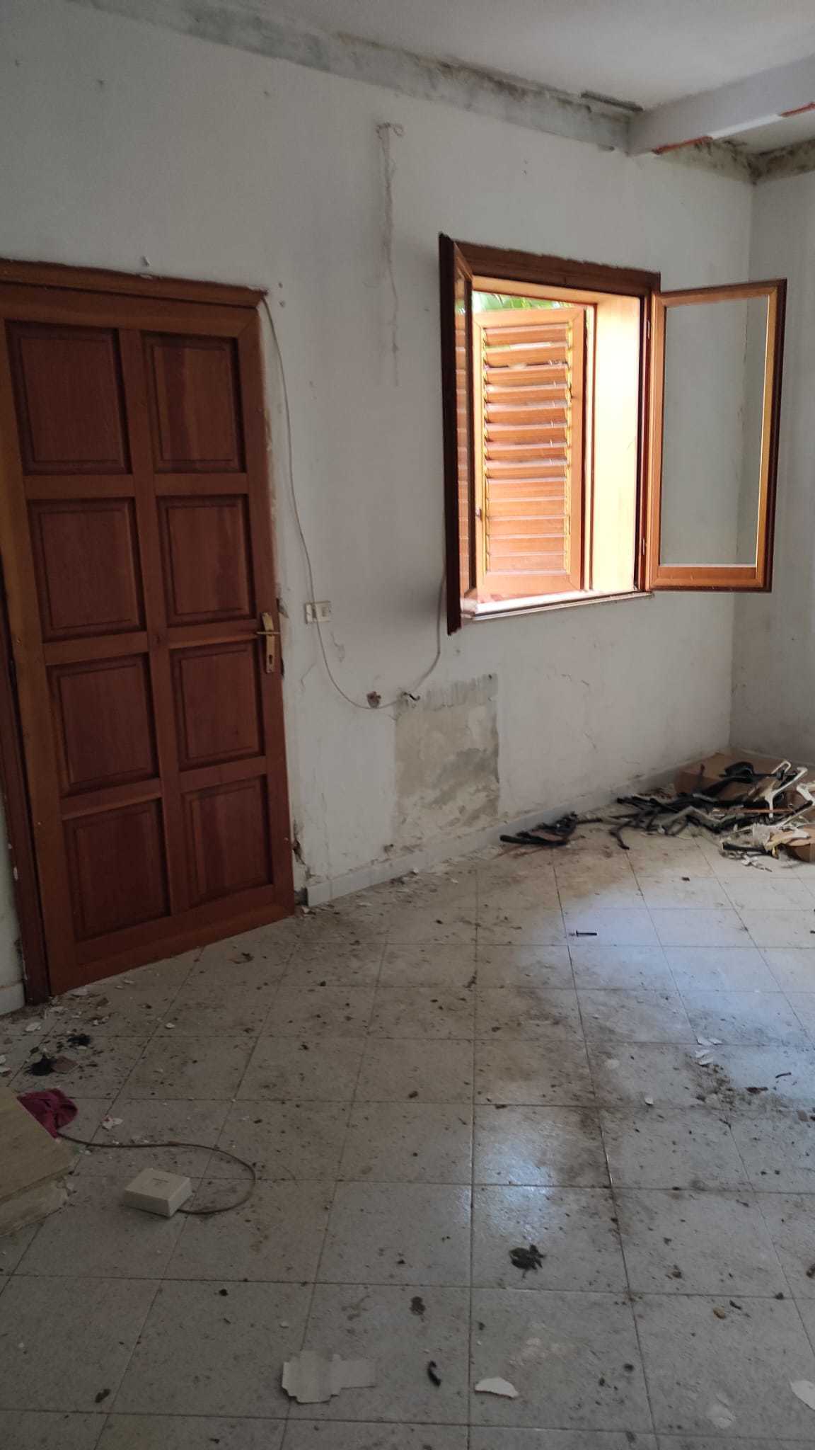 Immagine 15 di Casa indipendente in vendita  a Siracusa