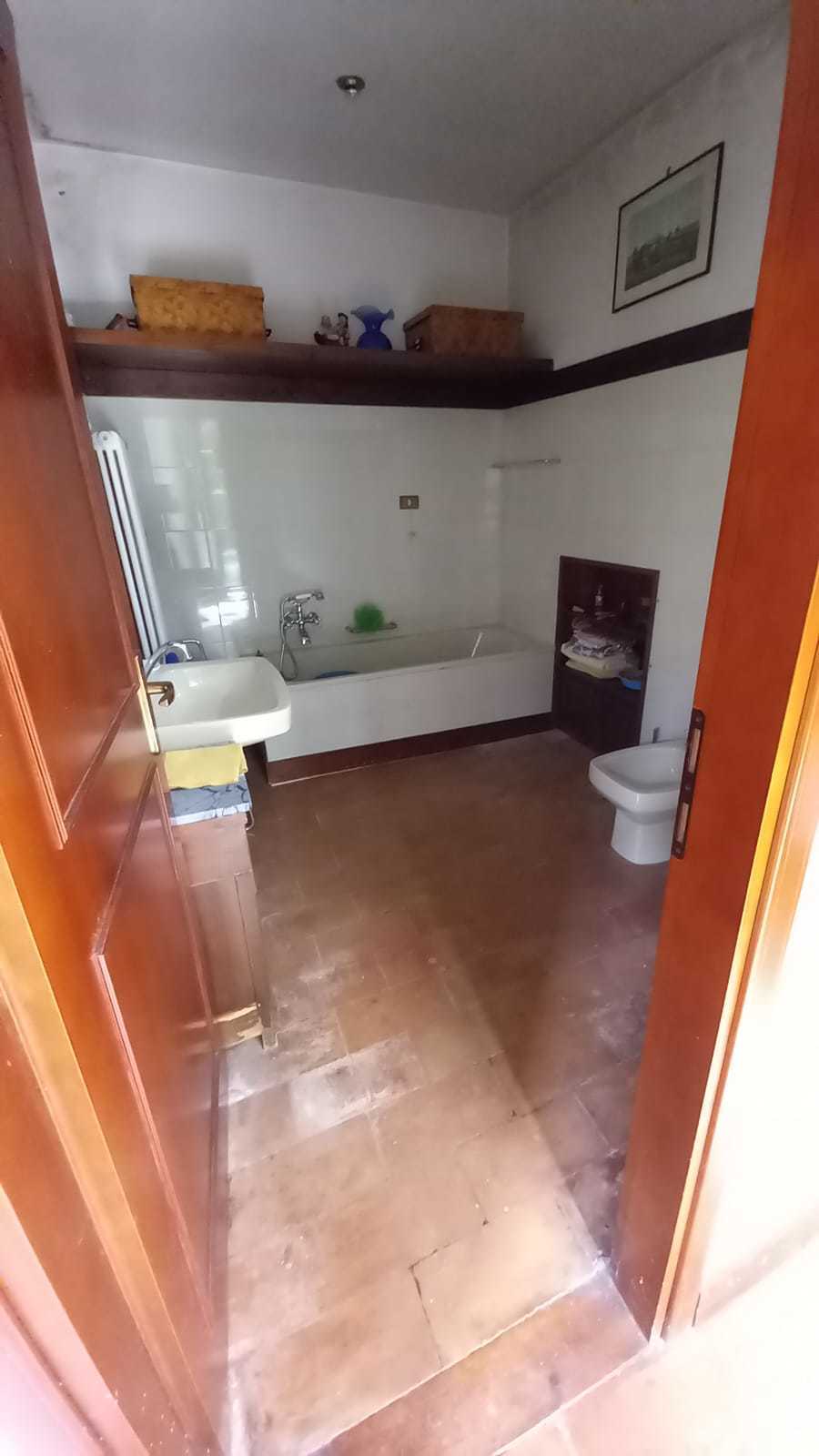 Immagine 43 di Quadrilocale in vendita  in Viale Angelo Battelli 24 a Novafeltria