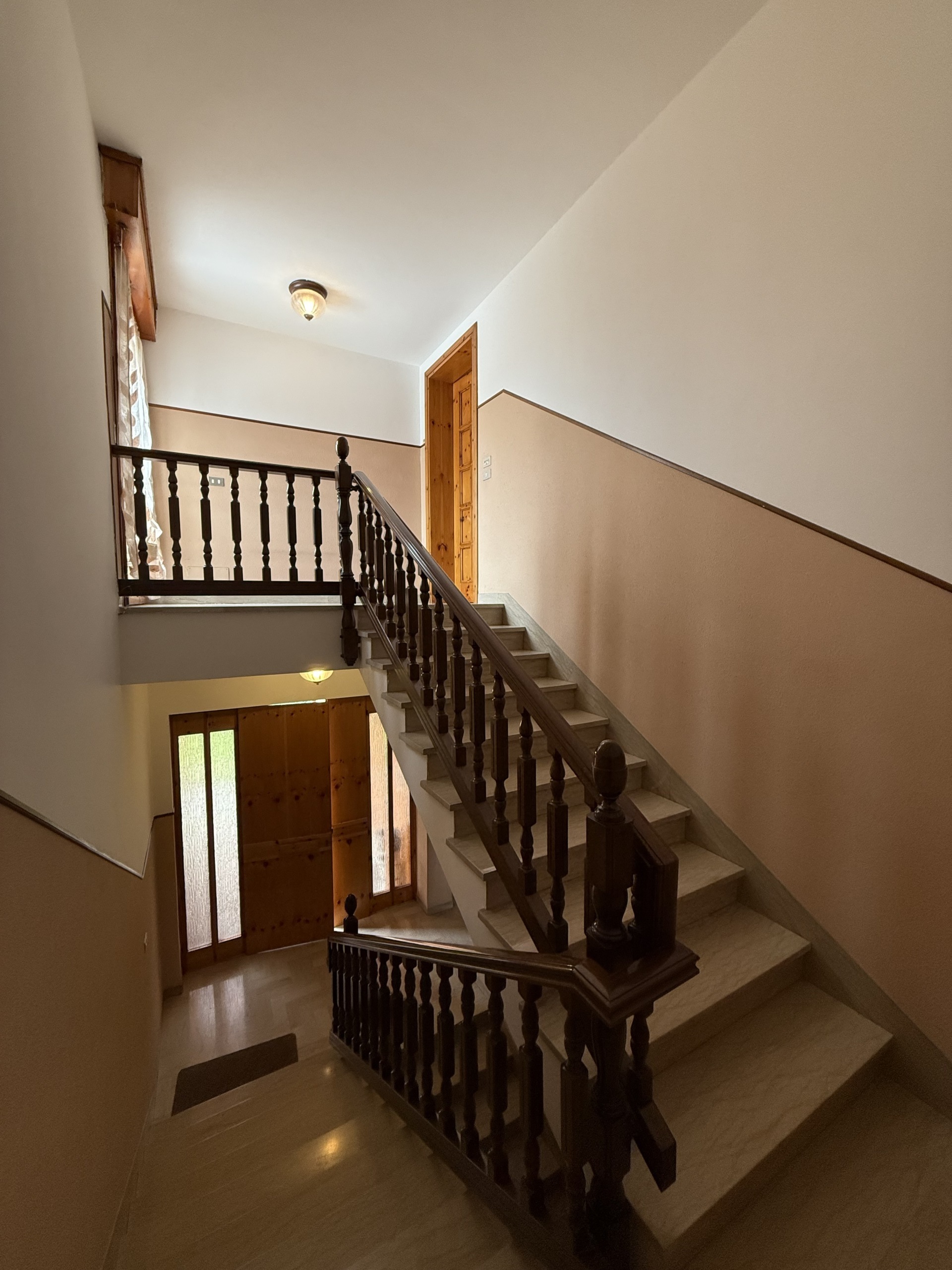 Immagine 17 di Pentalocale in vendita  in Via Busca 115 a Santarcangelo Di Romagna