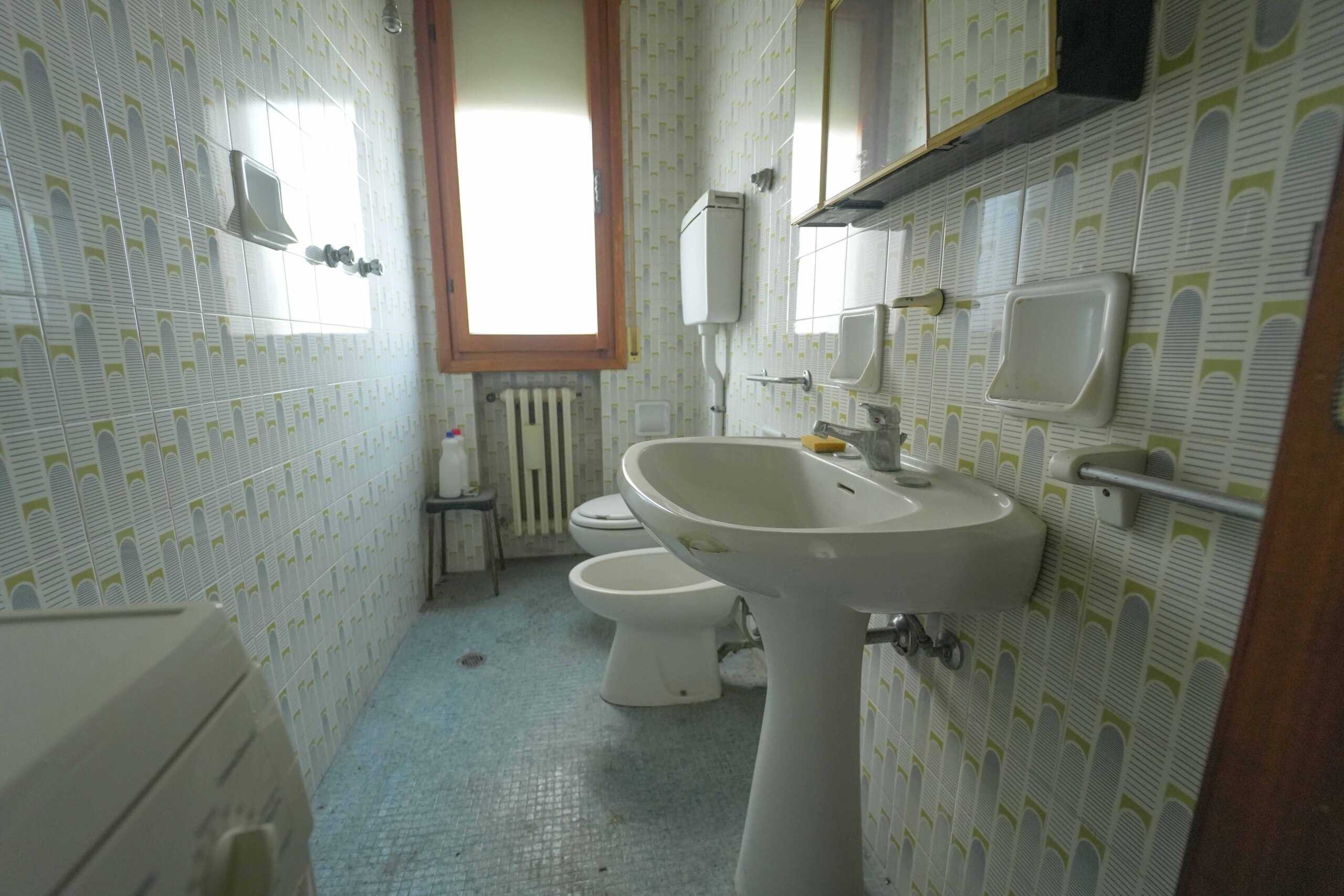 Immagine 16 di Pentalocale in vendita  in Viale San Bernardo 33 a Rimini