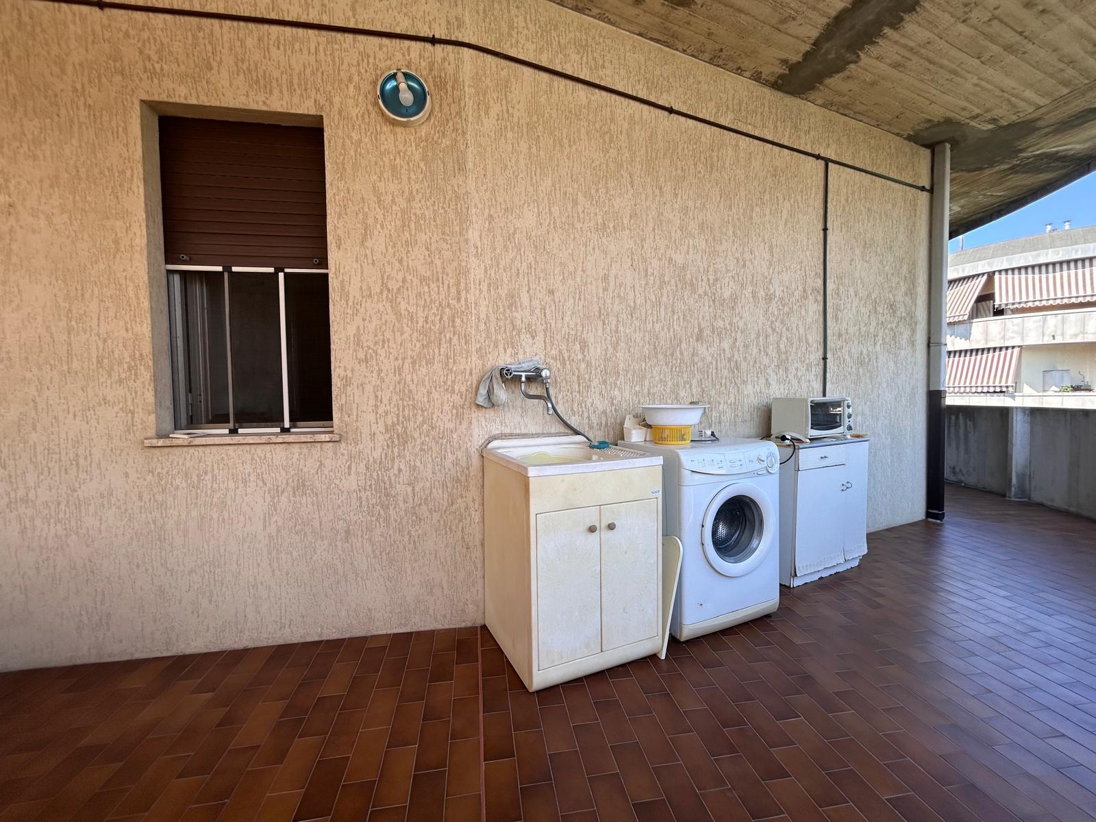 Immagine 12 di Trilocale in affitto  in Viale Maiella 23/A a Francavilla Al Mare