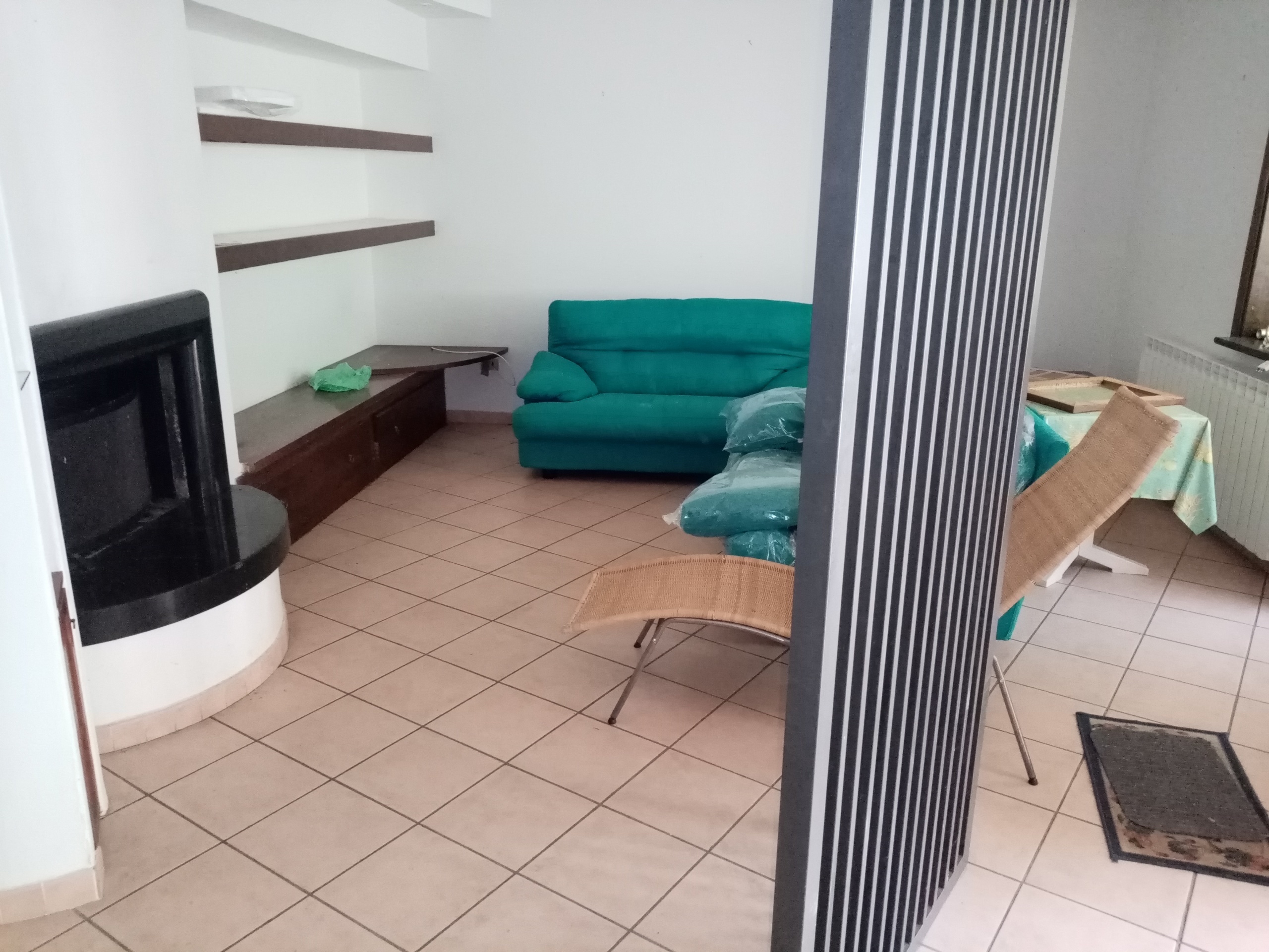 Immagine 19 di Villa in vendita  in Via Annamaria Mozzoni 11 a Labro