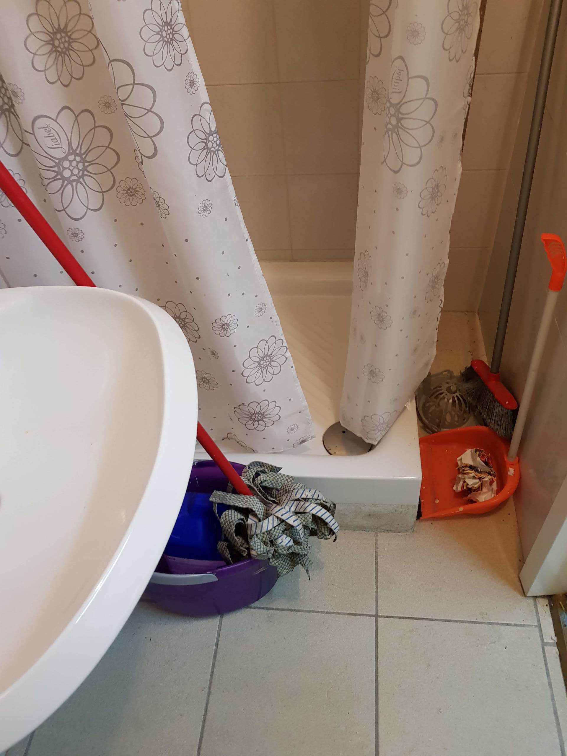 Immagine 10 di Capannone industriale in vendita  in Via San Marco a Lucca