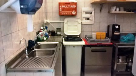 Immagine 2 di Bar / Ristorante in vendita  in Viale Castruccio Castracani a Lucca