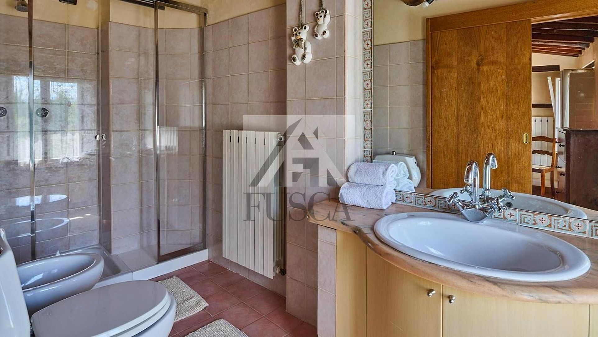 Immagine 22 di Villa in vendita  in Via Barsotto a Lucca