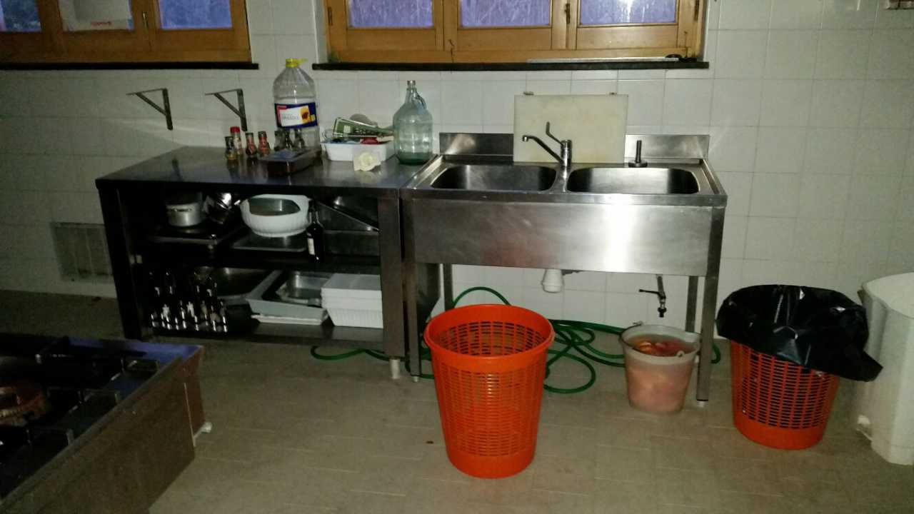 Immagine 11 di Bar / Ristorante in vendita  in Viale Europa 18 a Viareggio