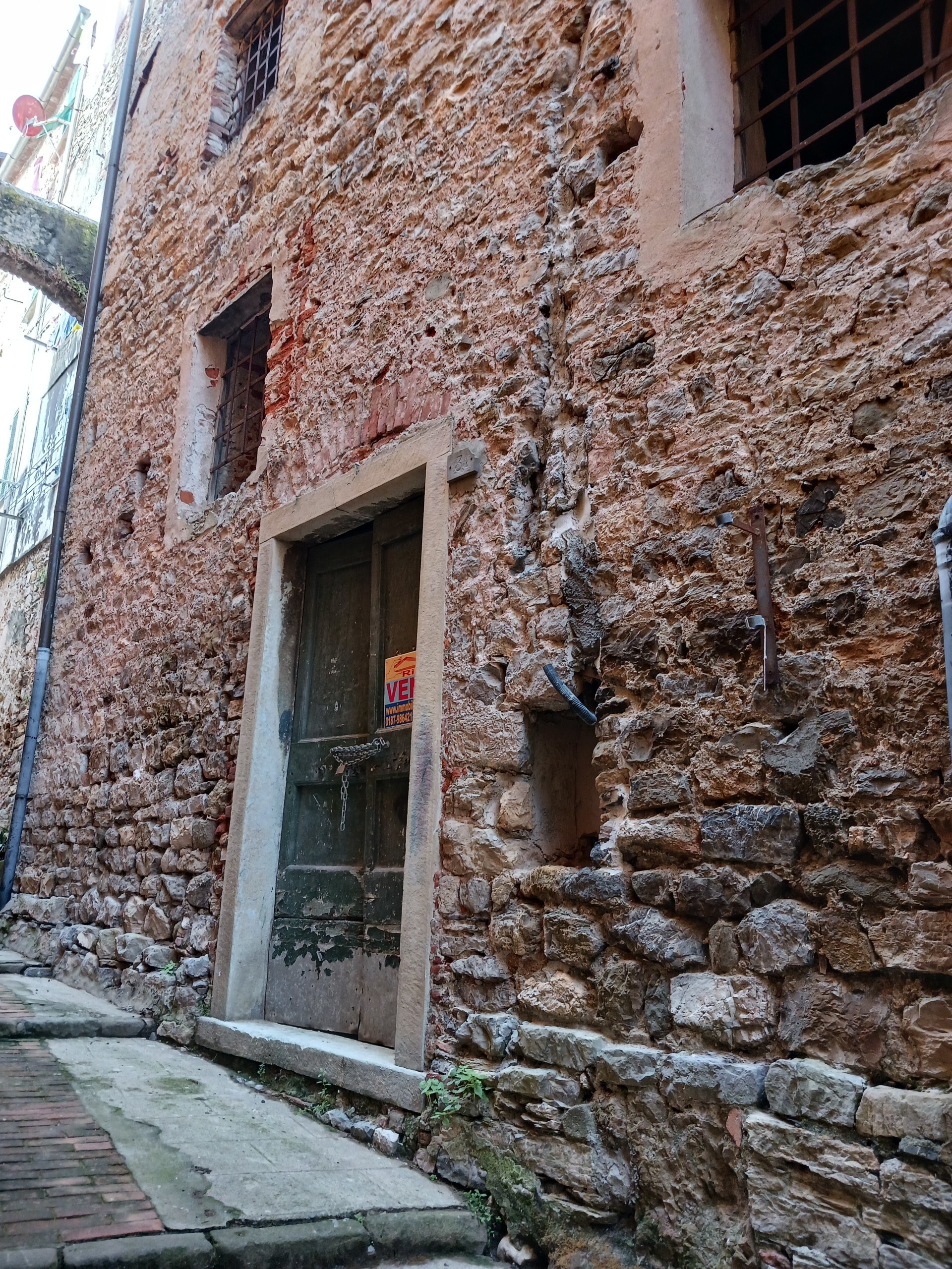 Immagine 3 di Casa semindipendente in vendita  a Arcola