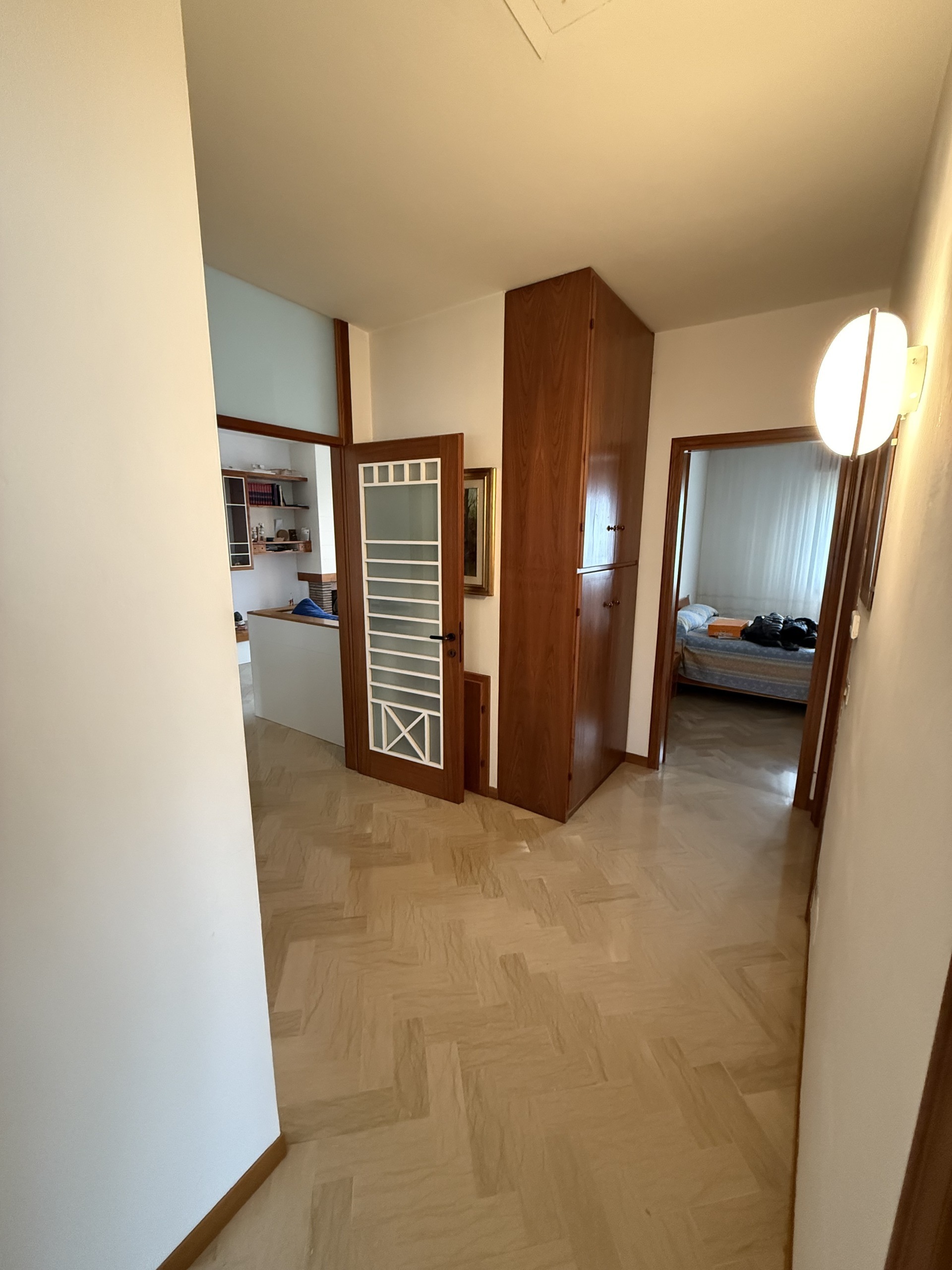 Immagine 49 di Pentalocale in vendita  in Via Busca 115 a Santarcangelo Di Romagna