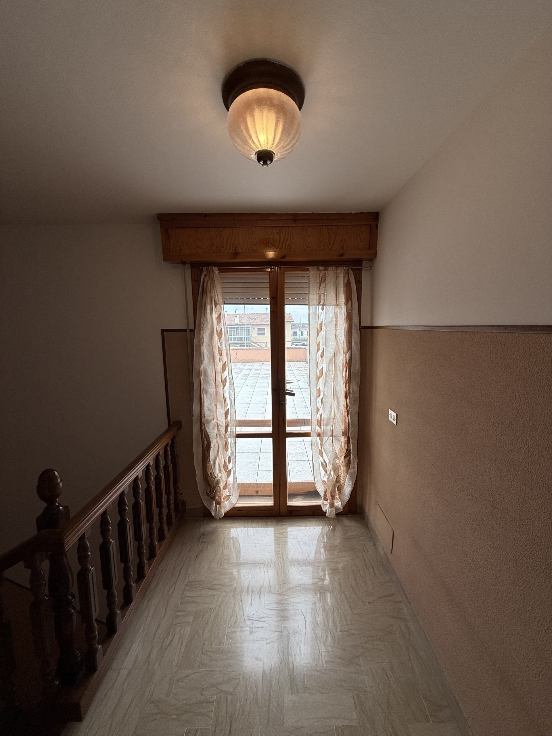 Immagine 19 di Pentalocale in vendita  in Via Busca 115 a Santarcangelo Di Romagna