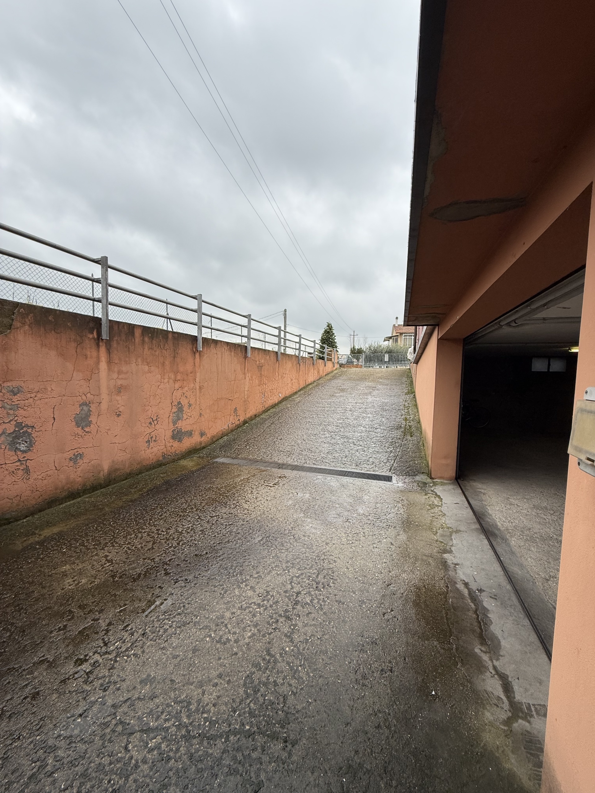Immagine 69 di Pentalocale in vendita  in Via Busca 115 a Santarcangelo Di Romagna