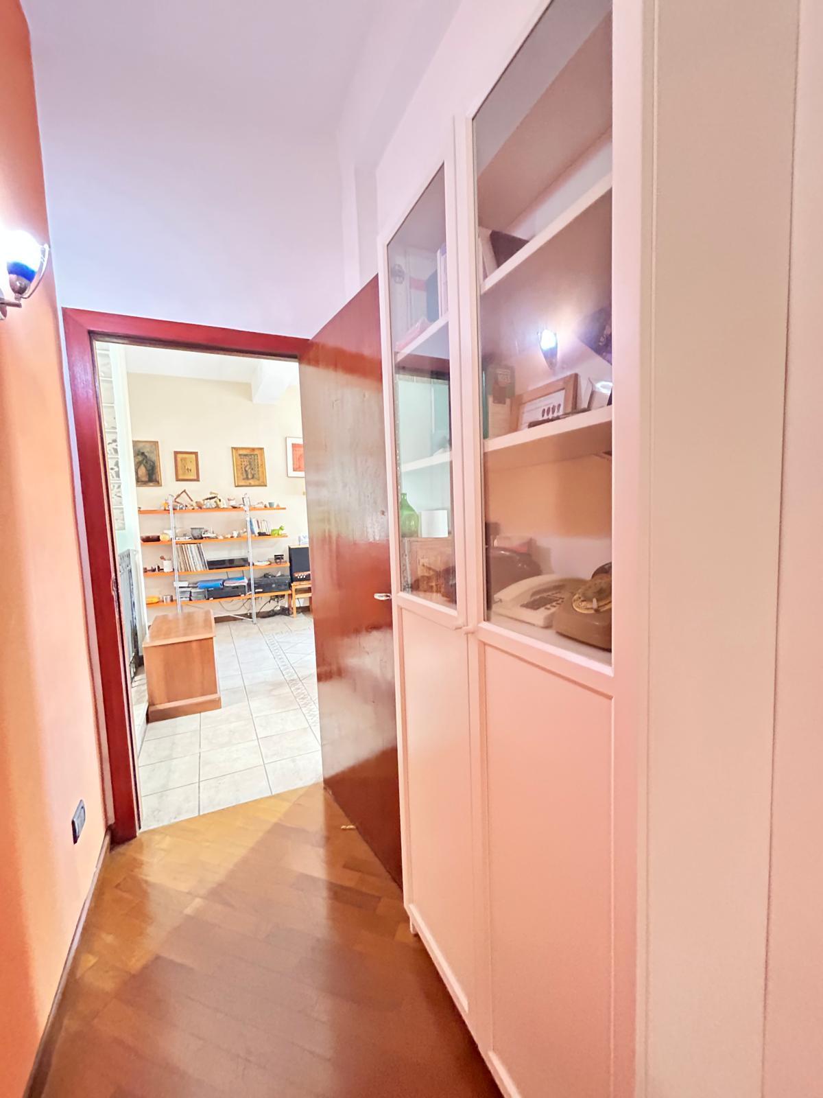 Immagine 10 di Trilocale in vendita  a Francavilla Al Mare