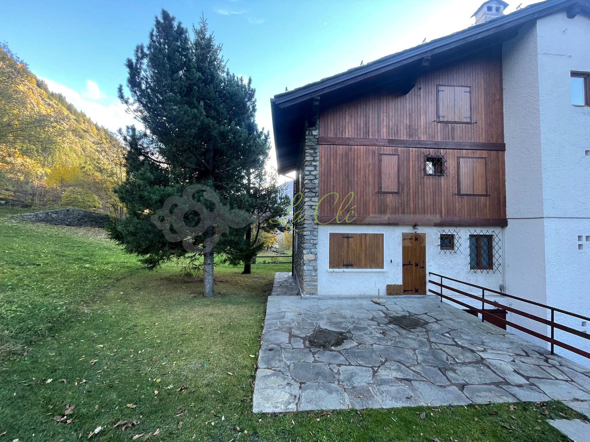 Immagine 18 di Trilocale in affitto  a Pre'-Saint-Didier