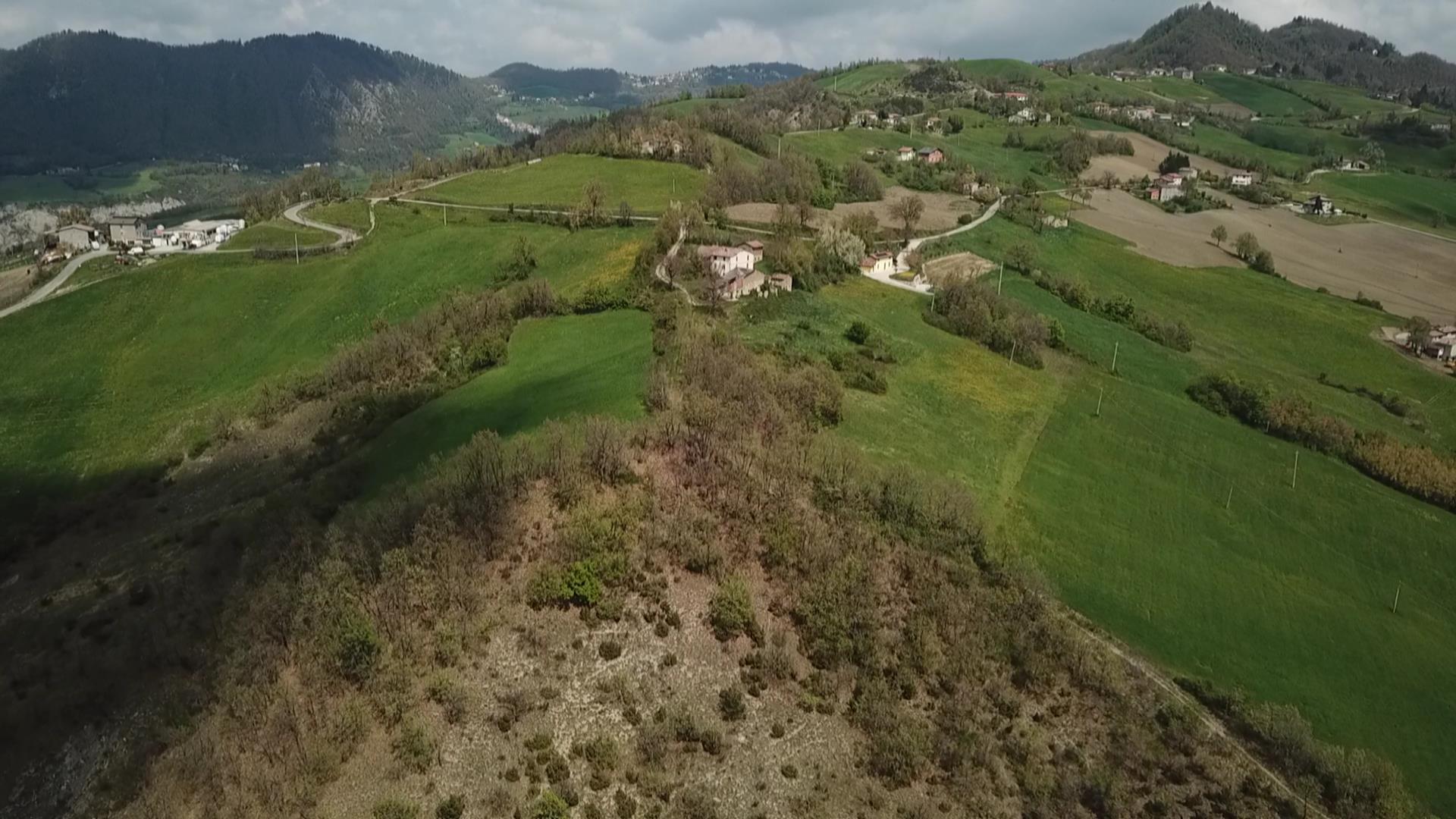 Immagine 18 di Rustico / casale in vendita  a Zocca