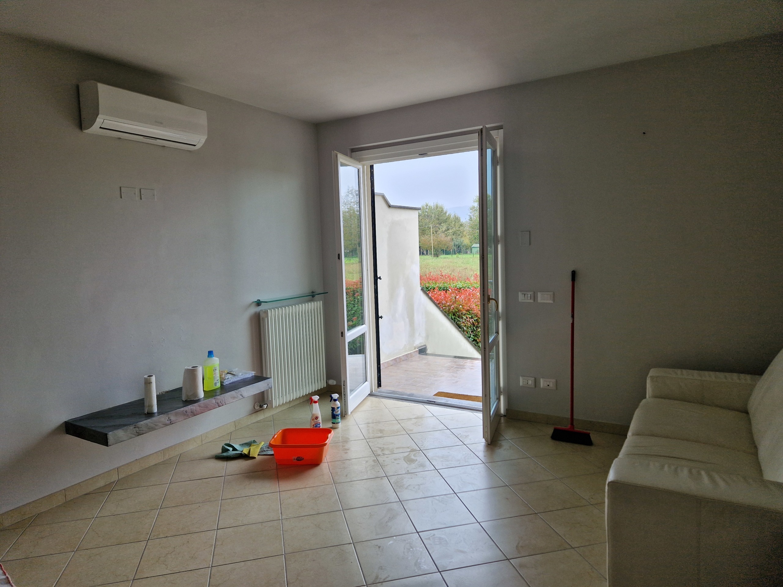 Immagine 3 di Villetta a schiera in vendita  in Via dei Piaggesi a Lucca