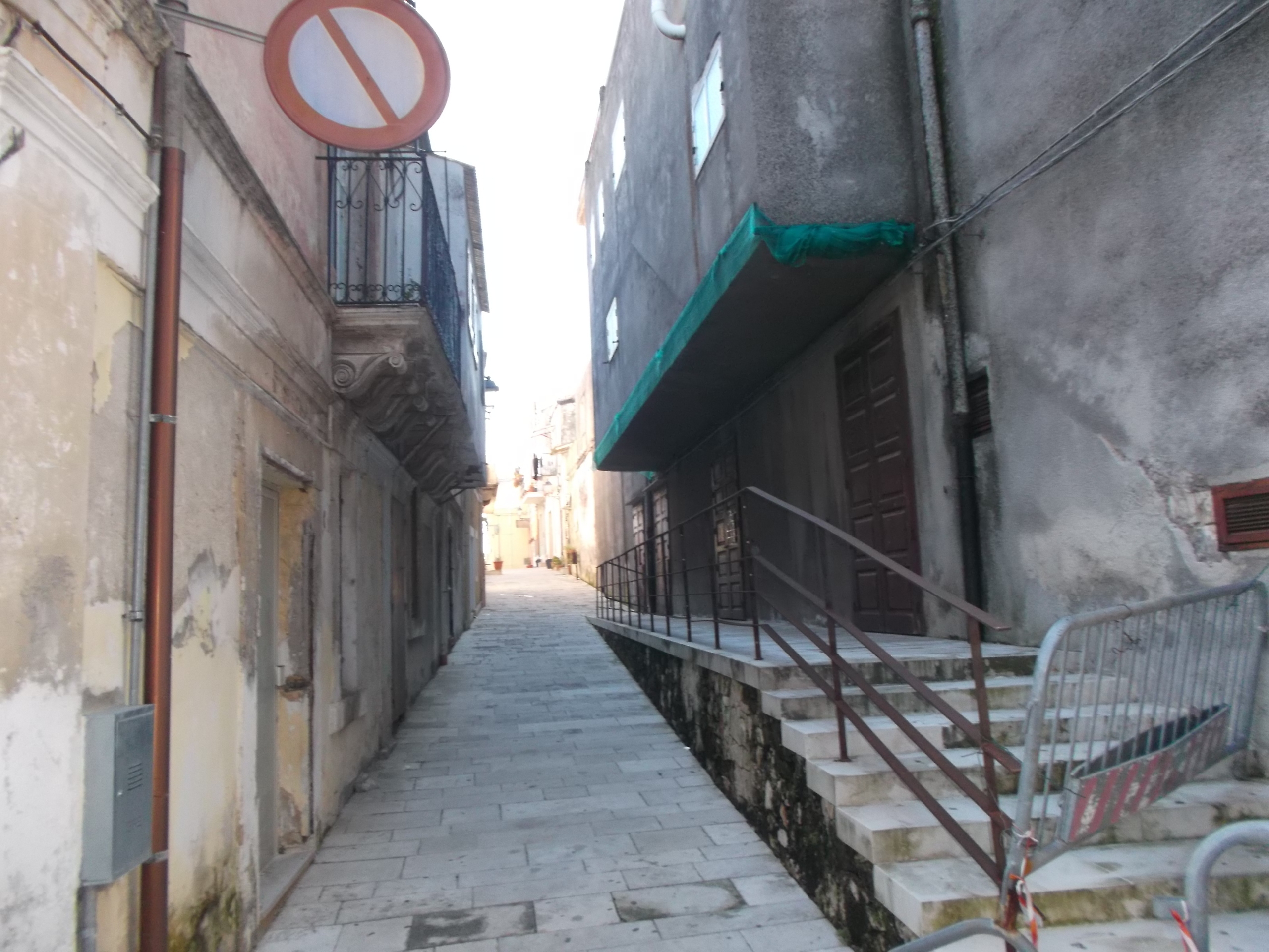 Immagine 7 di Casa indipendente in vendita  a Canicattini Bagni