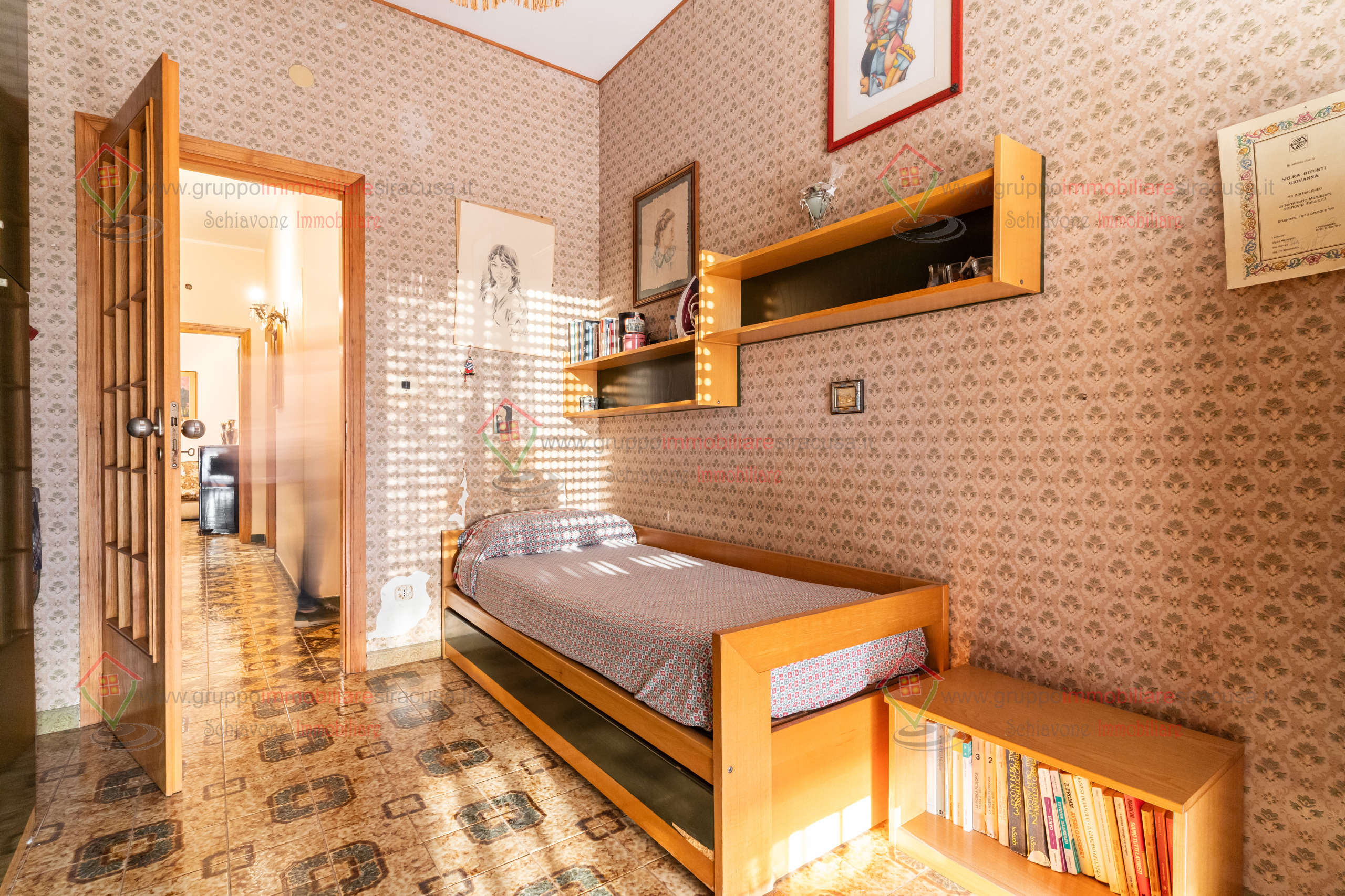 Immagine 22 di Attico in vendita  a Siracusa