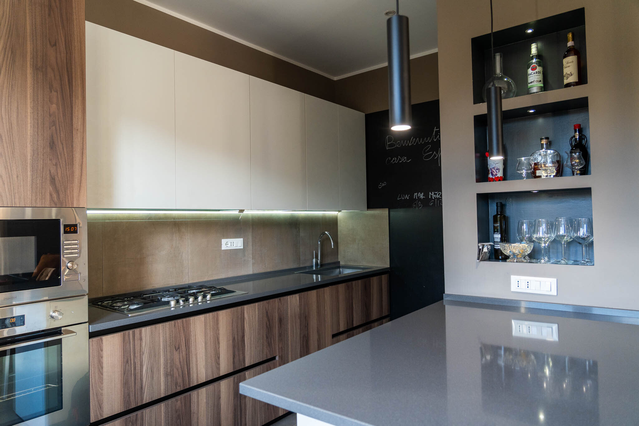 Immagine 3 di Quadrilocale in vendita  in Viale San Gottardo a Rimini