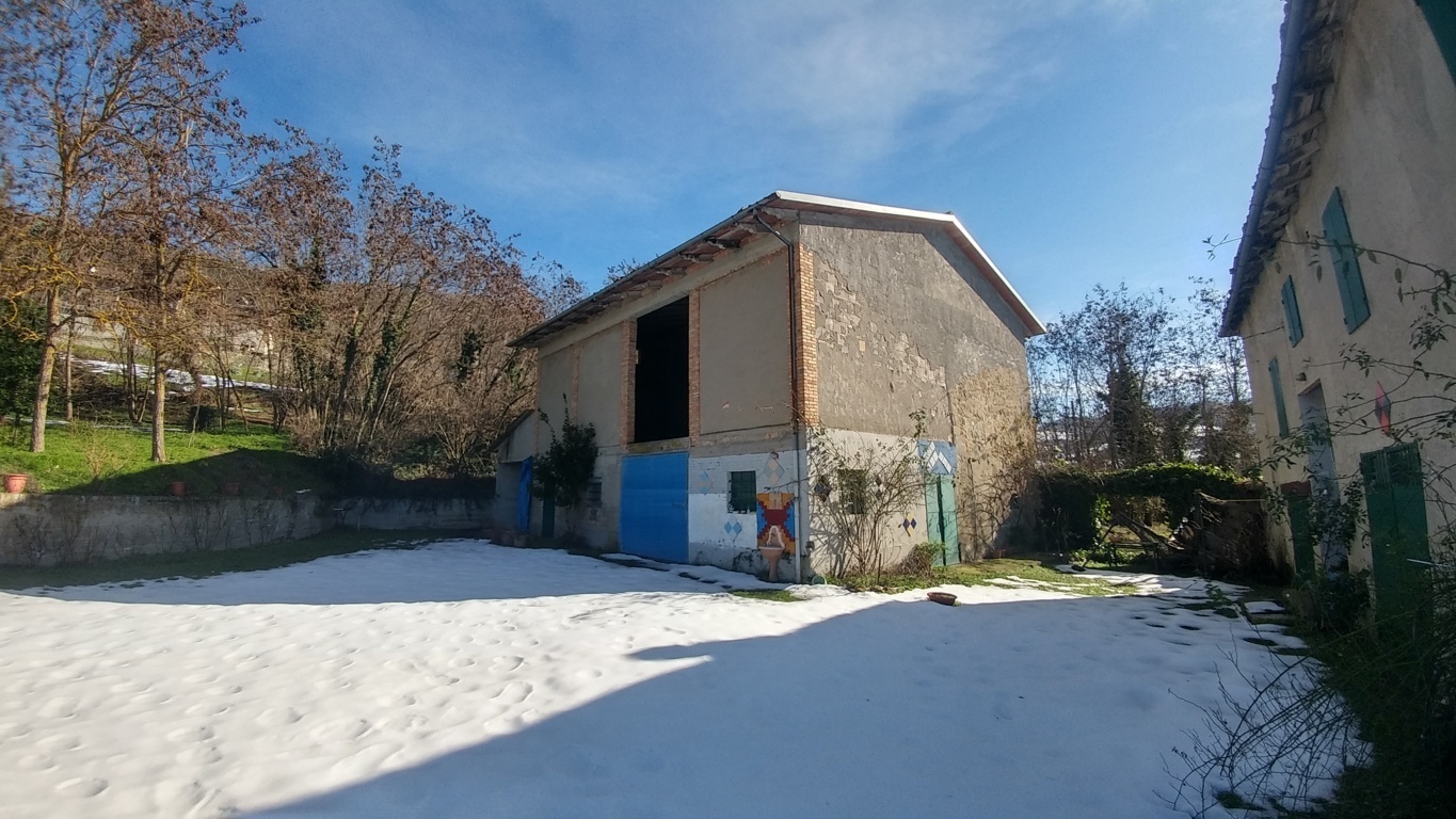 Immagine 19 di Rustico / casale in vendita  a Zocca