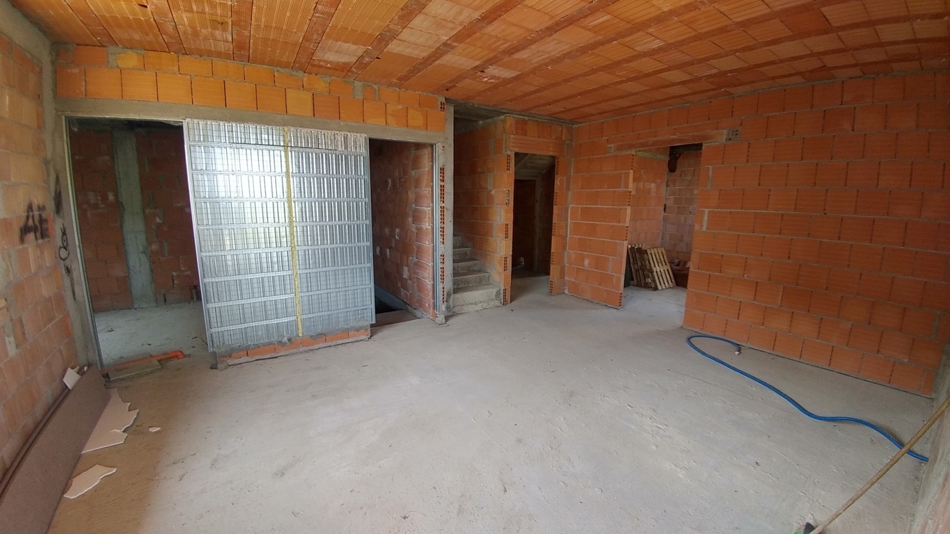 Immagine 9 di Appartamento in vendita  a Vergato