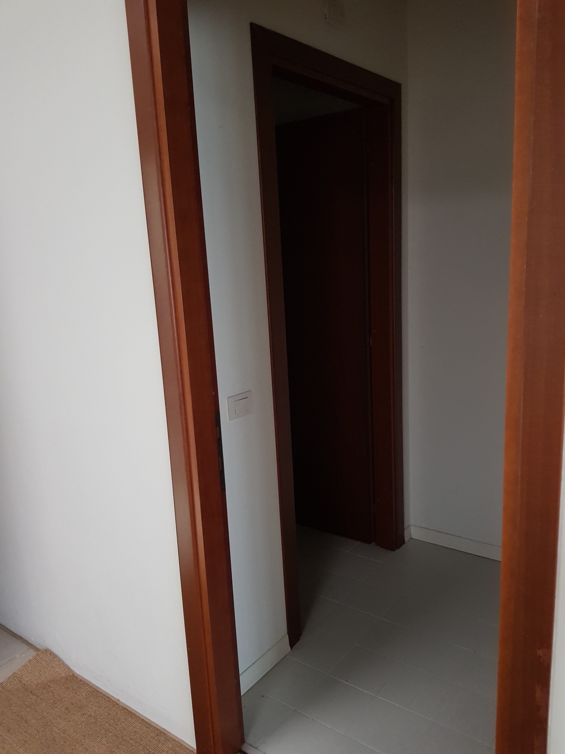 Immagine 11 di Ufficio in vendita  in Via de gasperi a Lucca