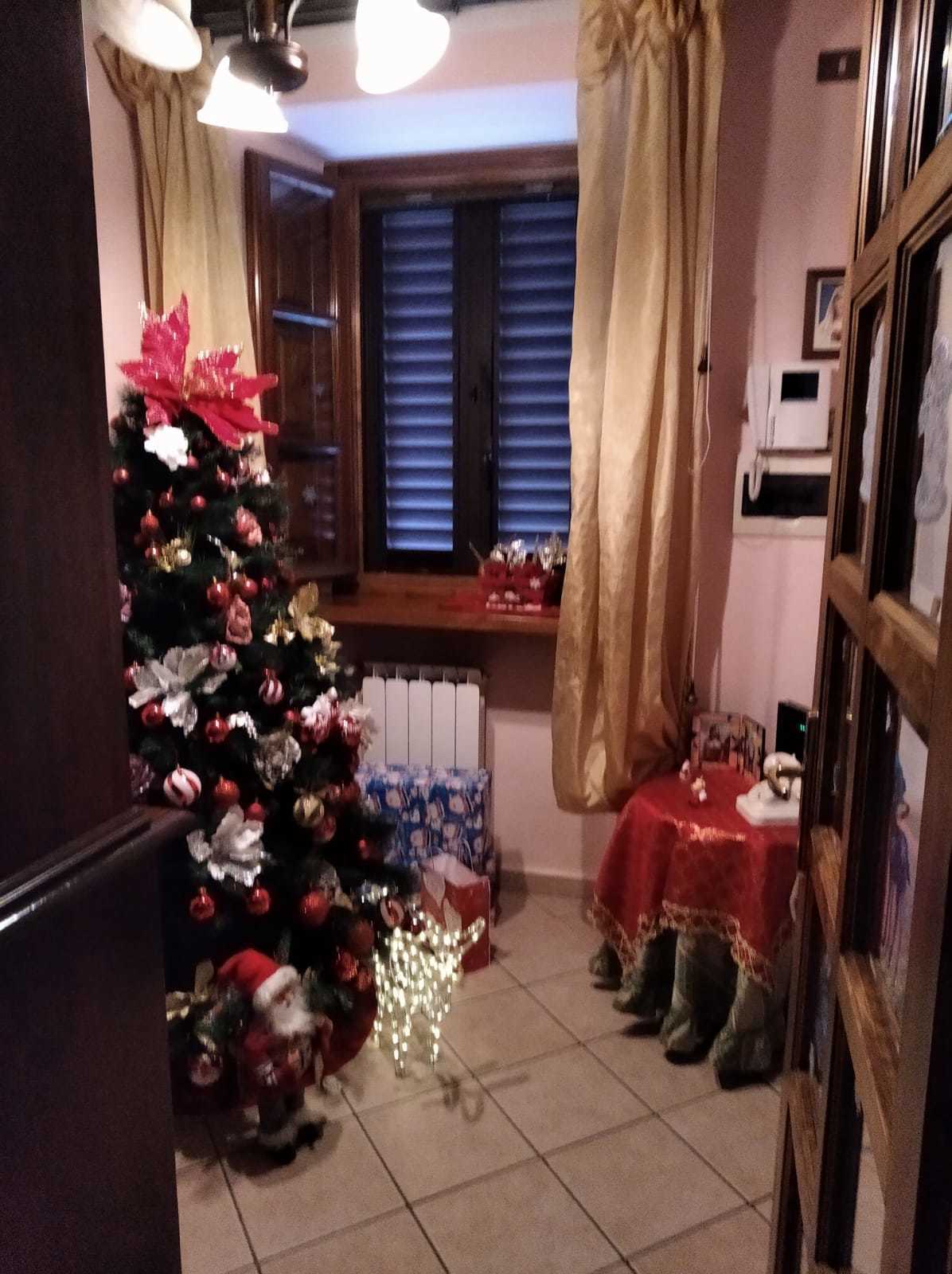 Immagine 7 di Casa semindipendente in vendita  in Via di Boveglio a Villa Basilica