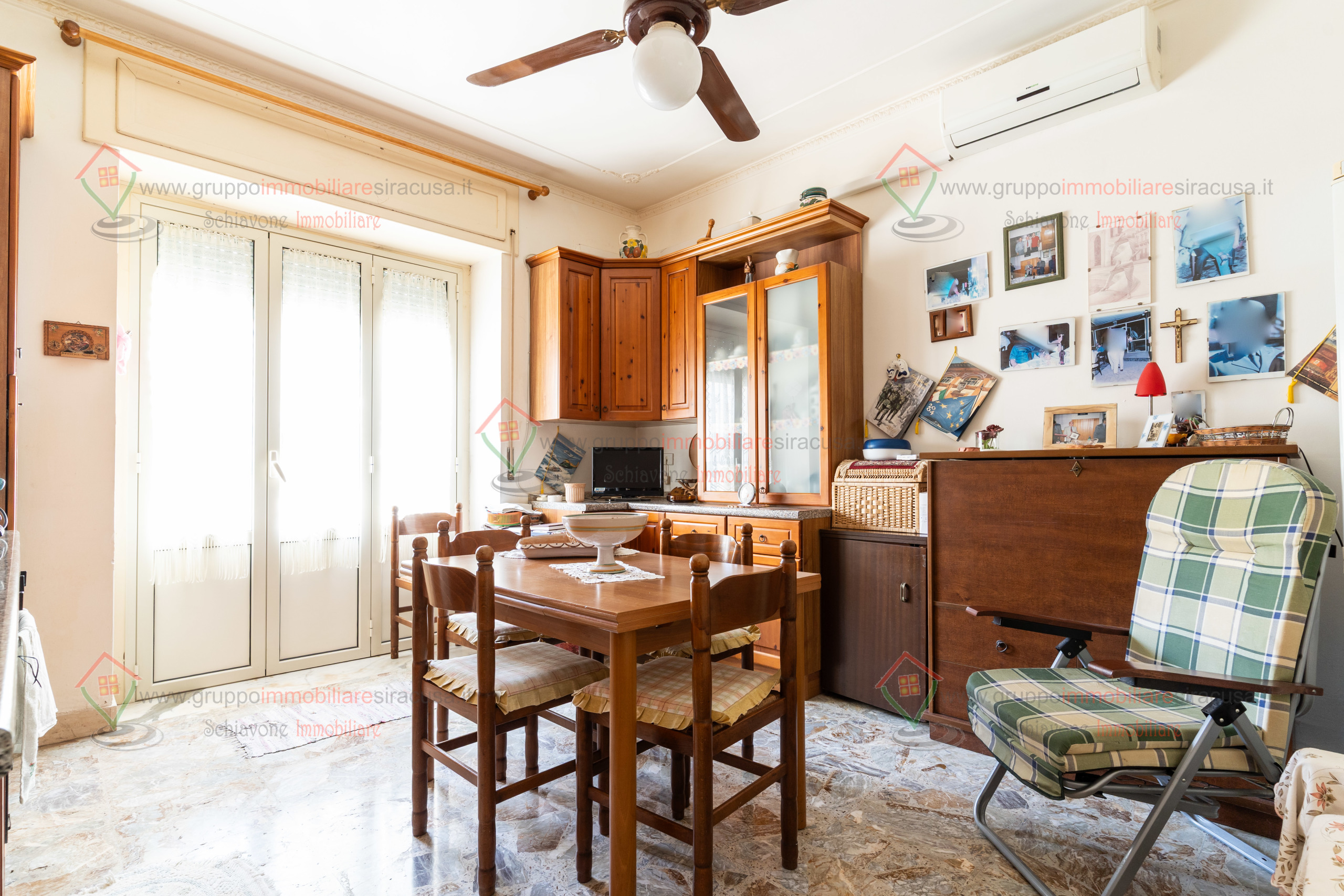 Immagine 5 di Trilocale in vendita  a Siracusa