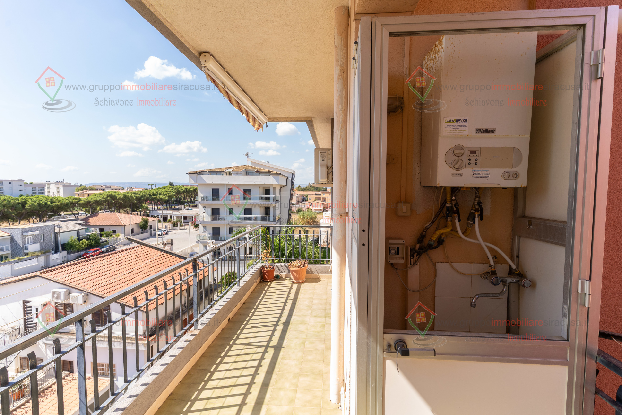 Immagine 30 di Pentalocale in vendita  a Siracusa