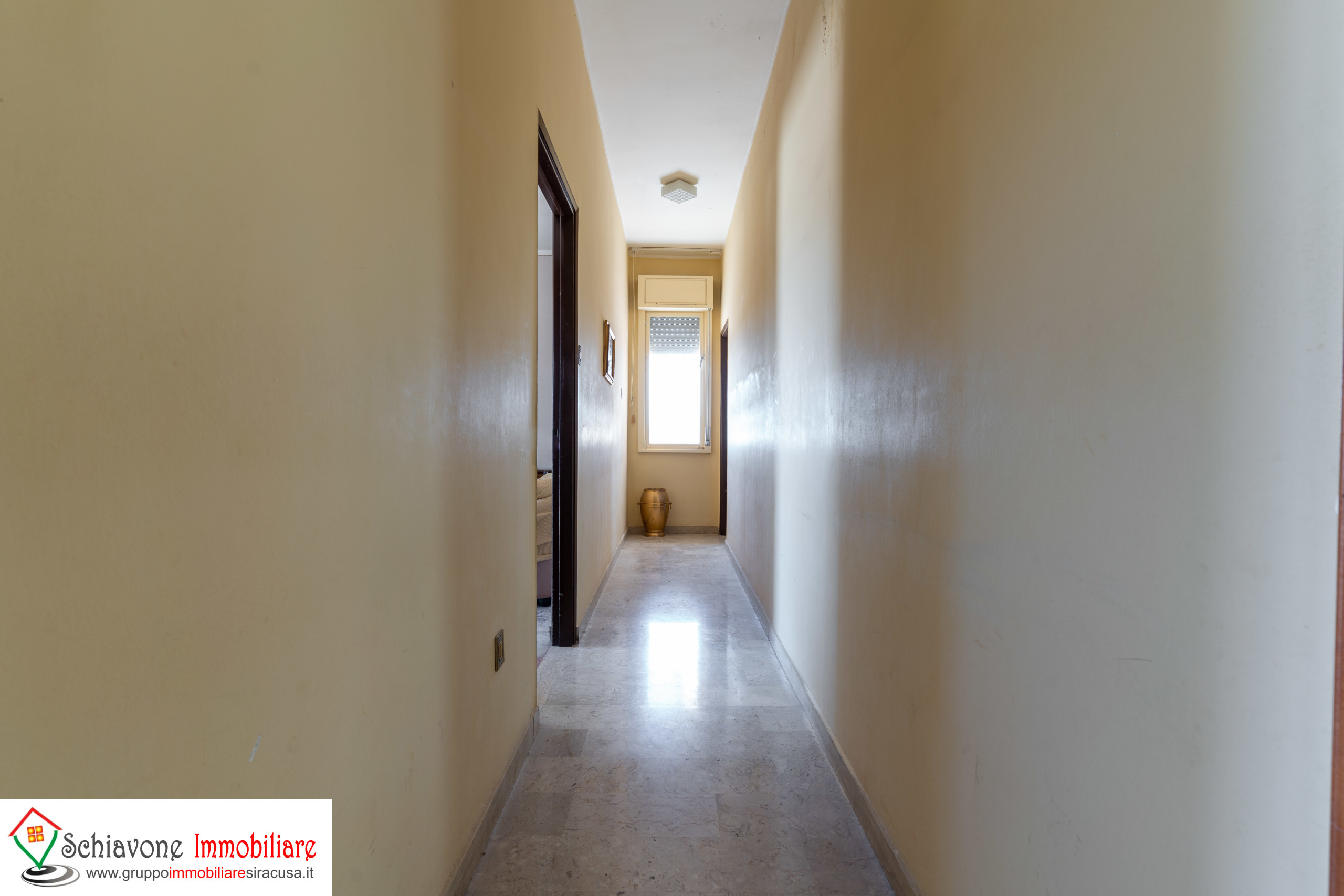 Immagine 18 di Attico in vendita  a Siracusa