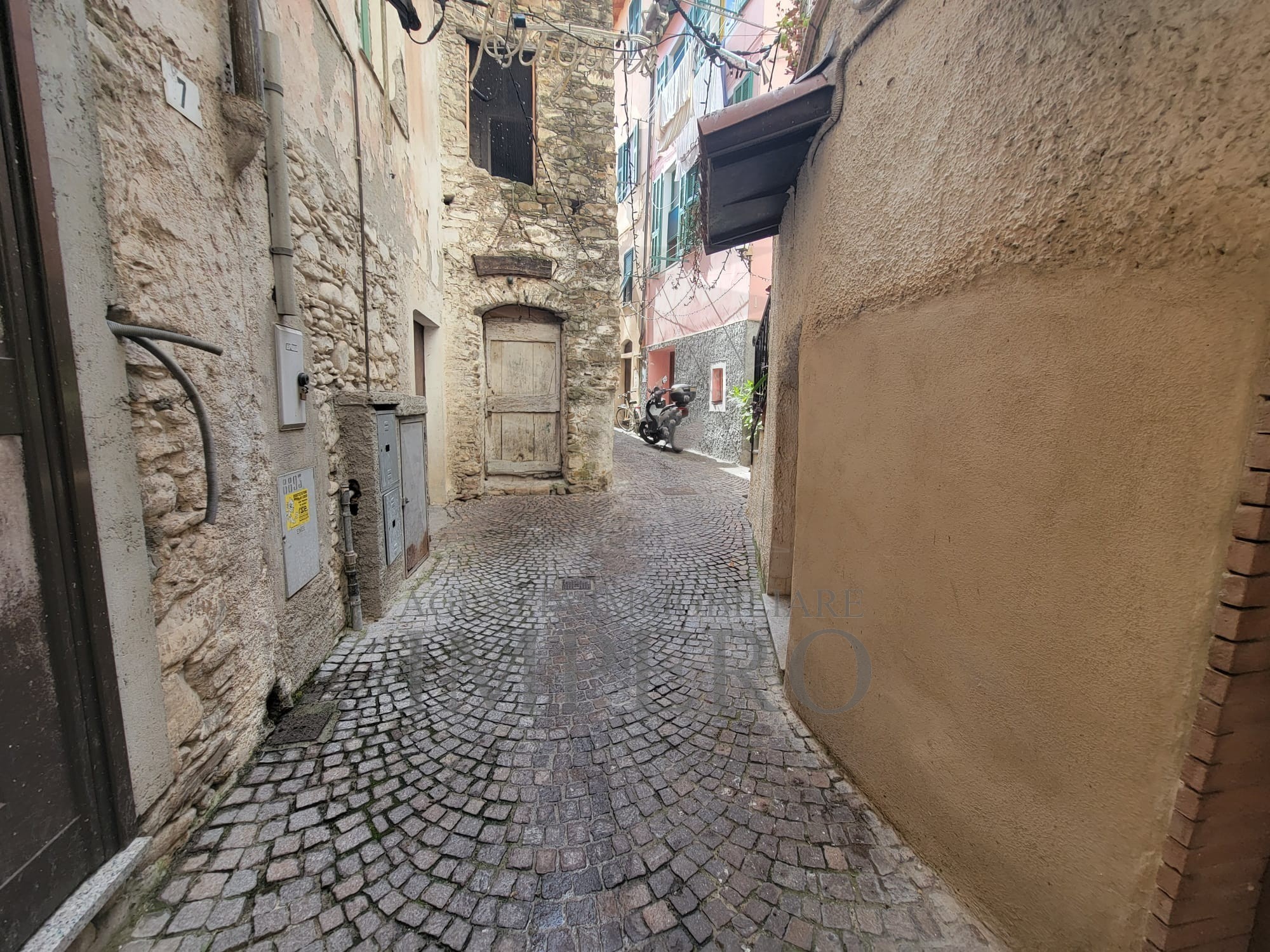 Immagine 6 di Trilocale in vendita  in vicolo orsini 6 a Camporosso