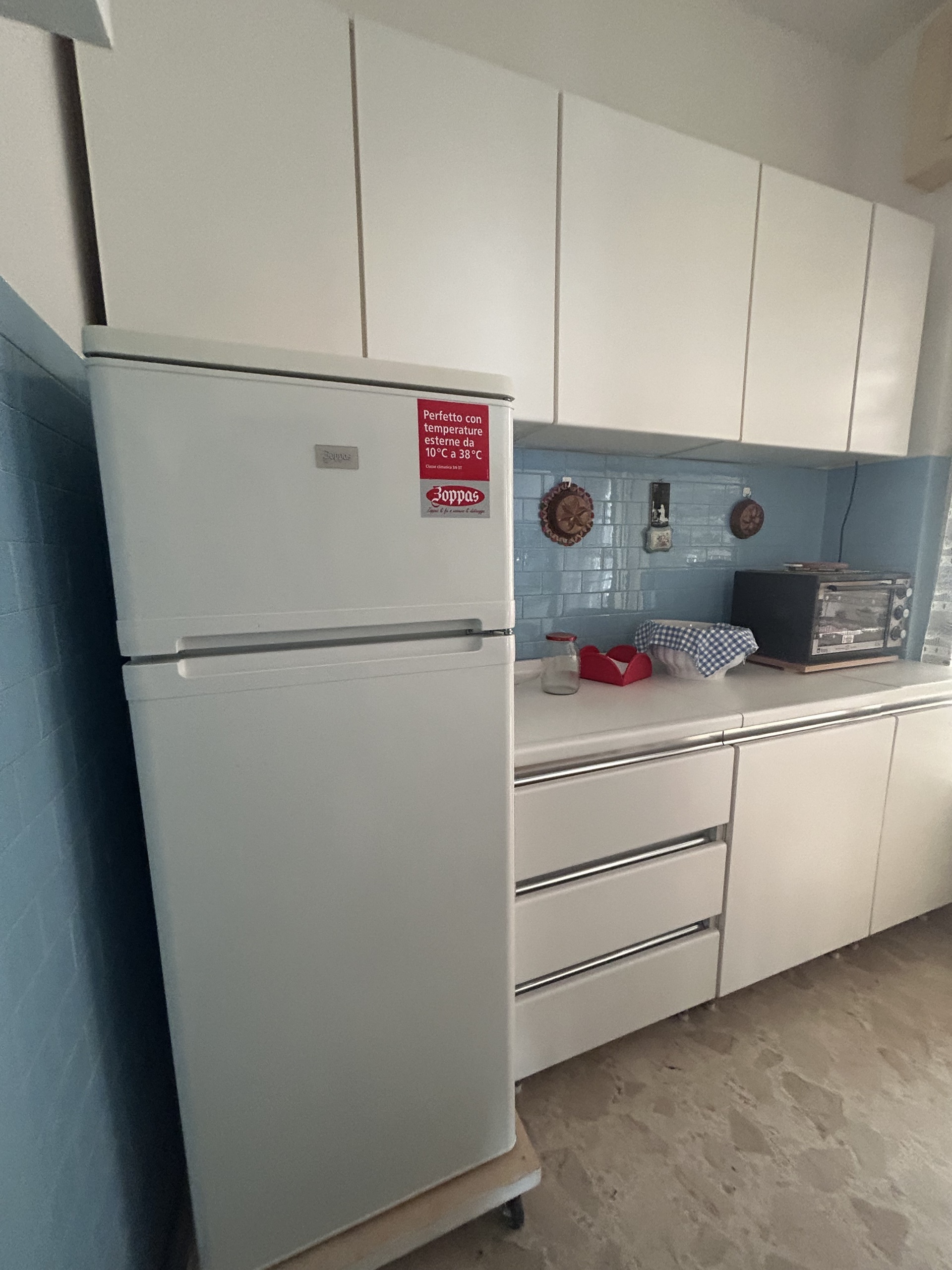 Immagine 10 di Pentalocale in vendita  in Viale Maiella 23/A a Chieti