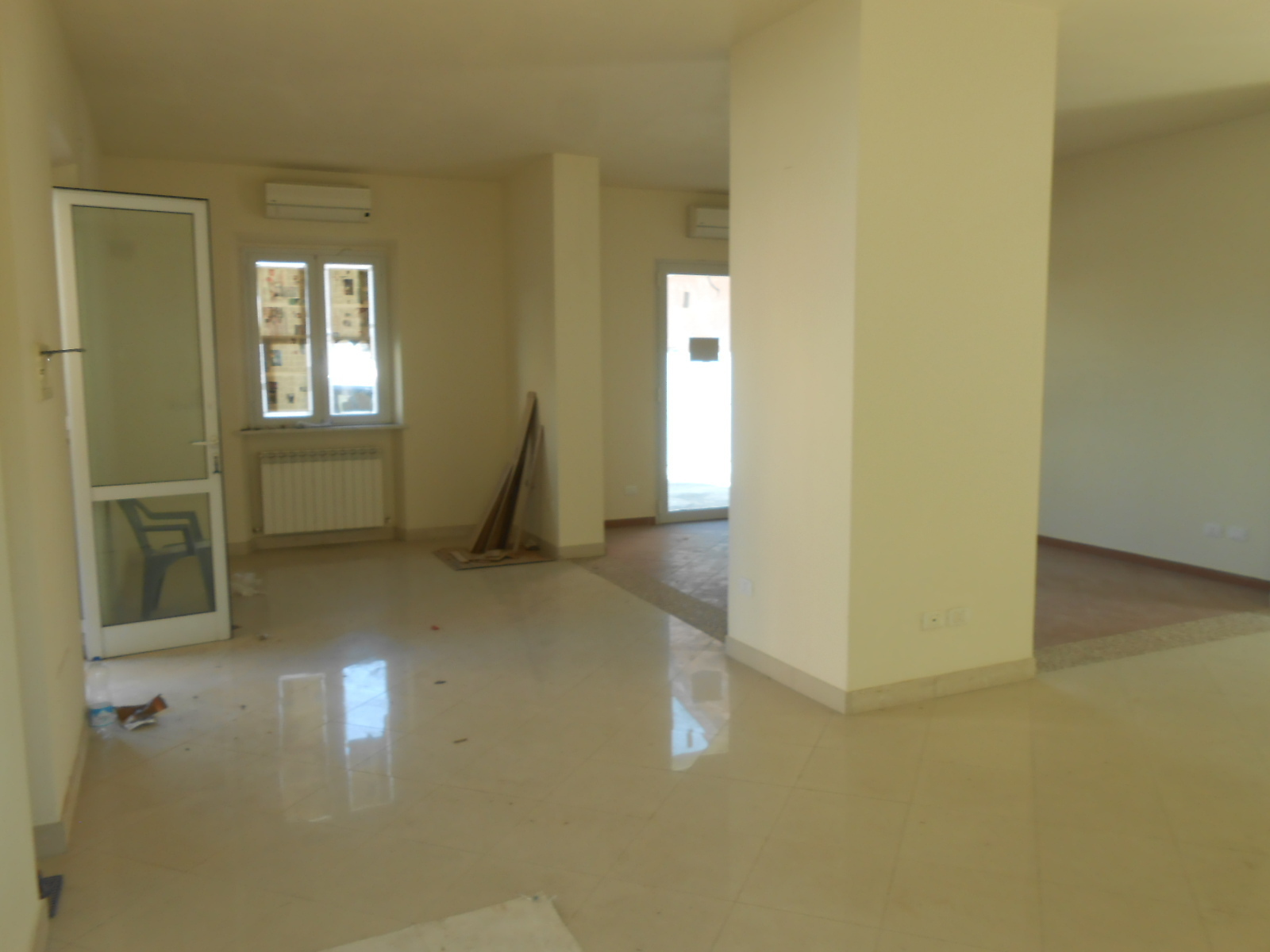 Immagine 7 di Attività artigianale in vendita  in Viale San Concordio a Lucca