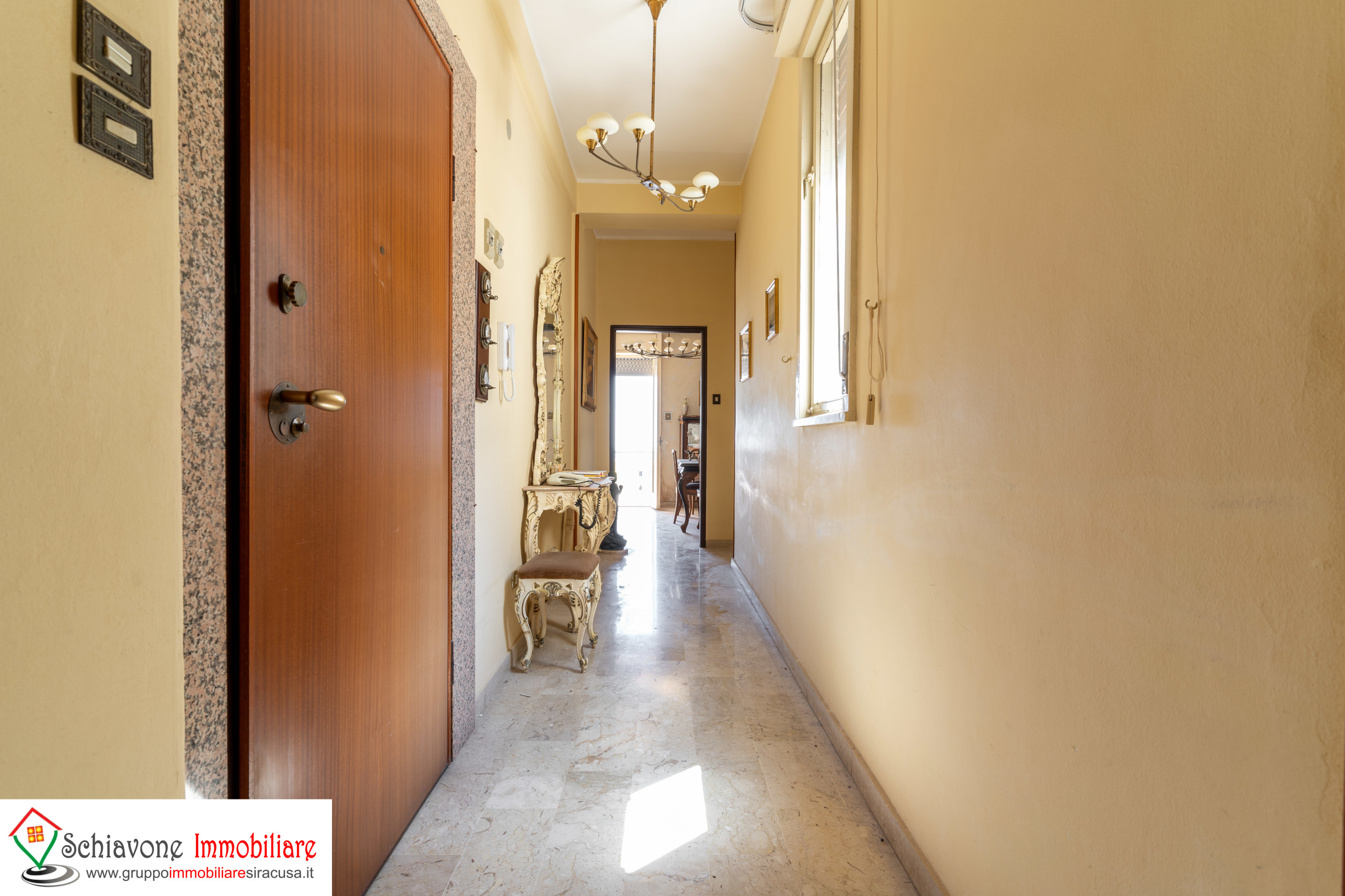 Immagine 15 di Attico in vendita  a Siracusa