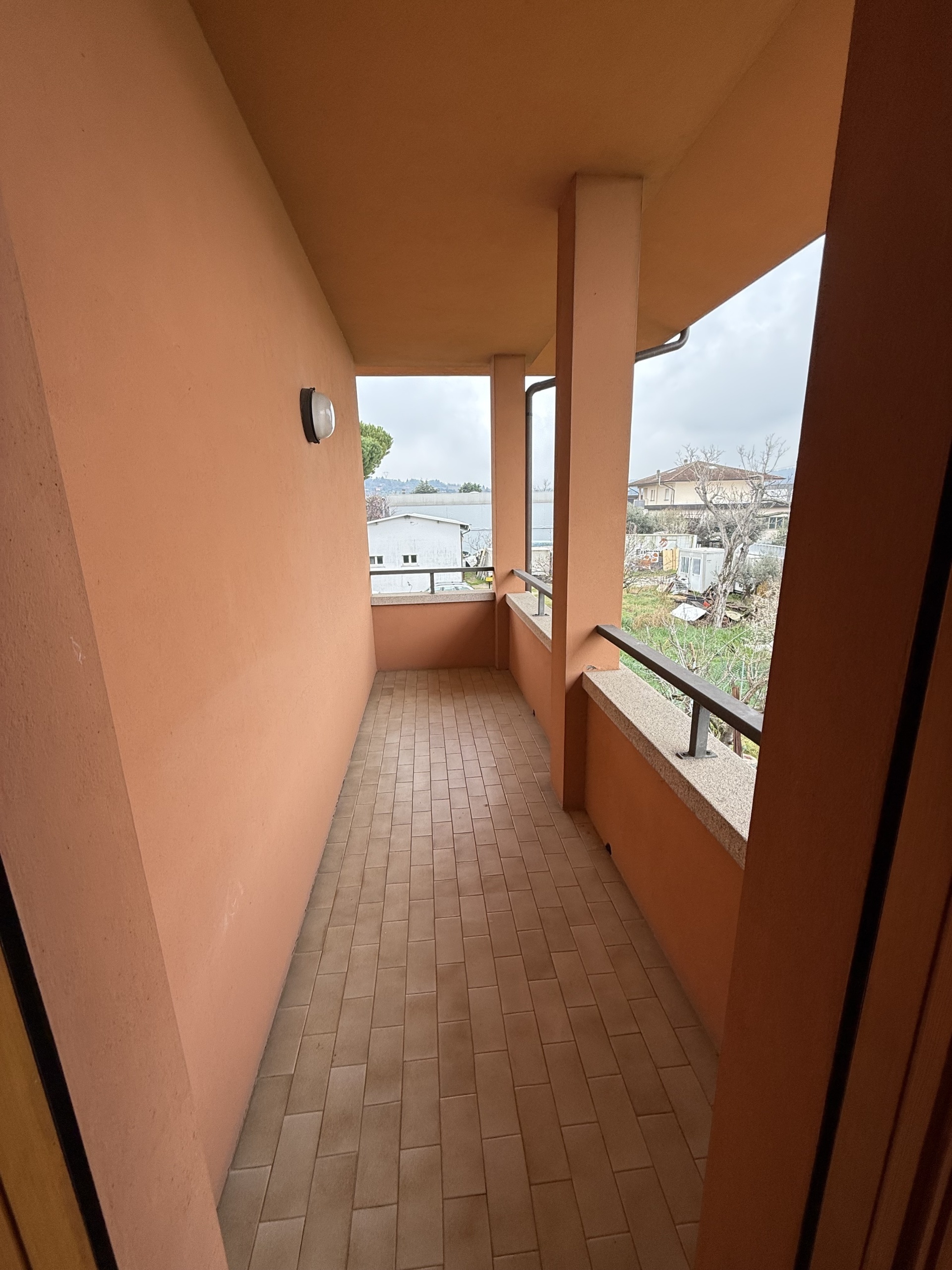 Immagine 47 di Pentalocale in vendita  in Via Busca 115 a Santarcangelo Di Romagna