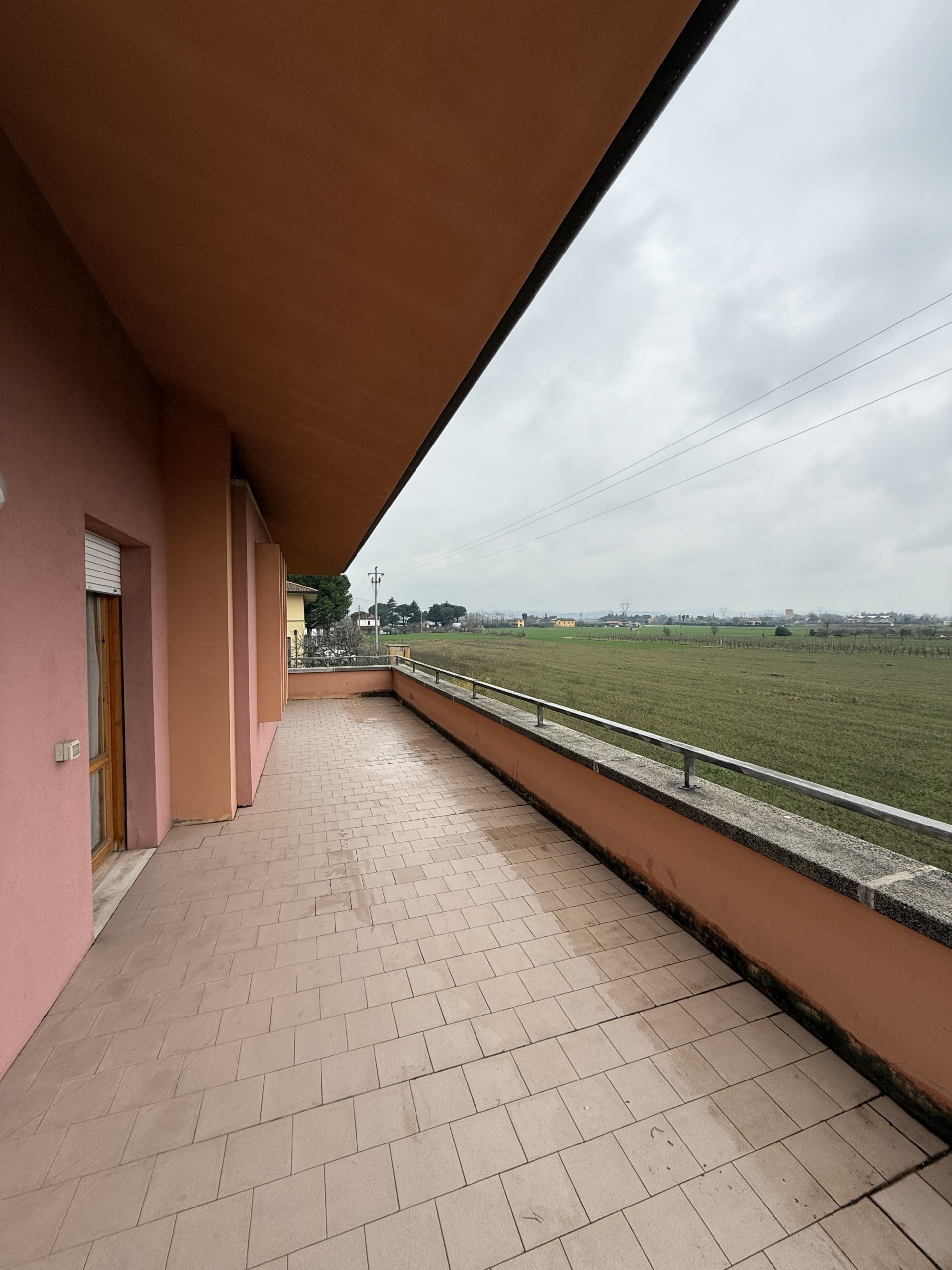 Immagine 34 di Pentalocale in vendita  in Via Busca 115 a Santarcangelo Di Romagna