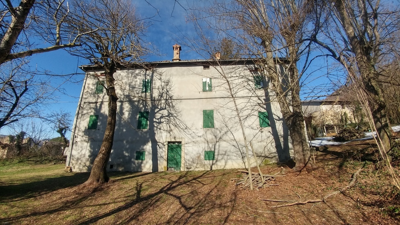 Immagine 33 di Rustico / casale in vendita  a Zocca