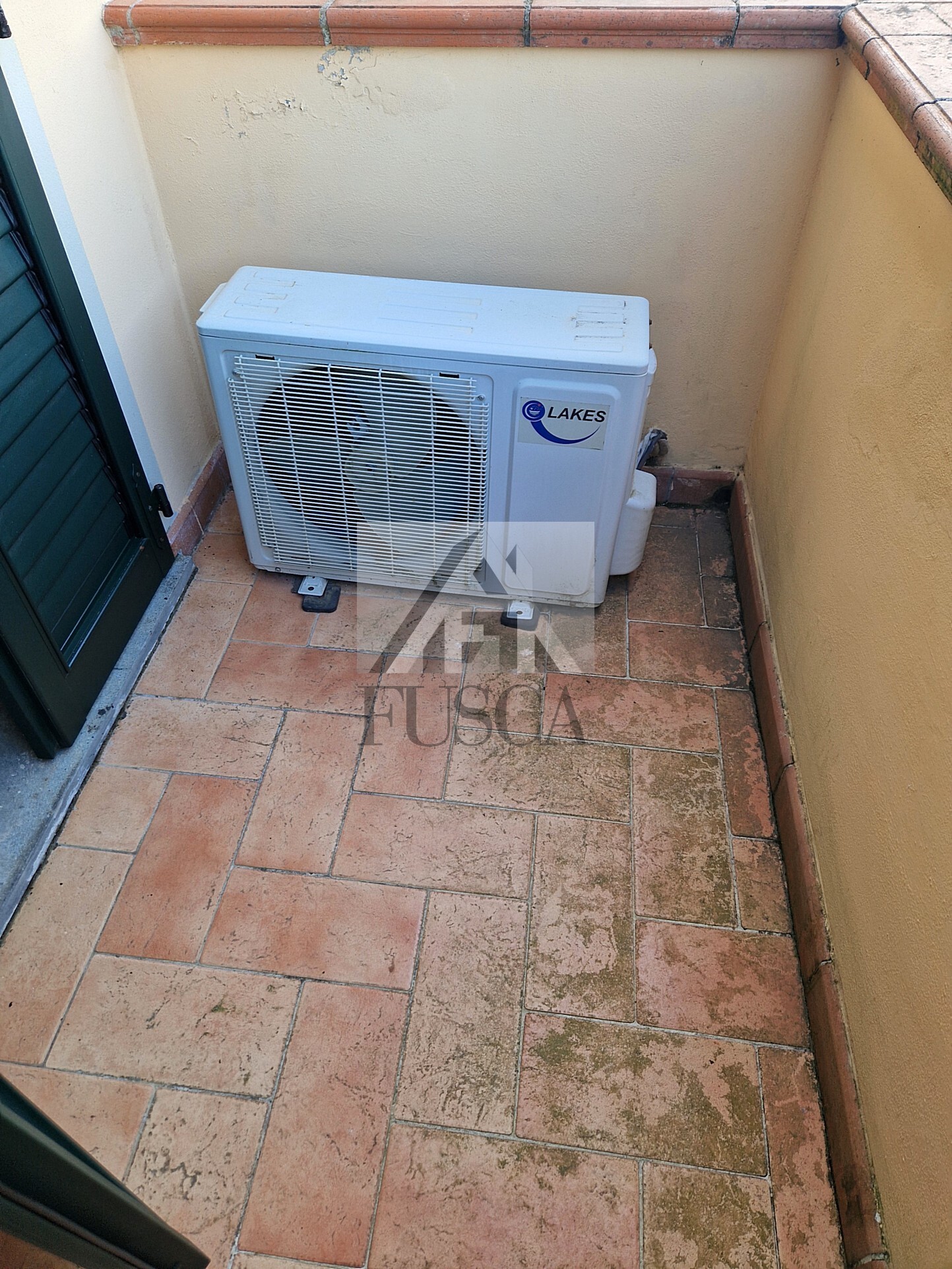 Immagine 27 di Casa bifamiliare in vendita  in Via della Santissima Annunziata a Lucca