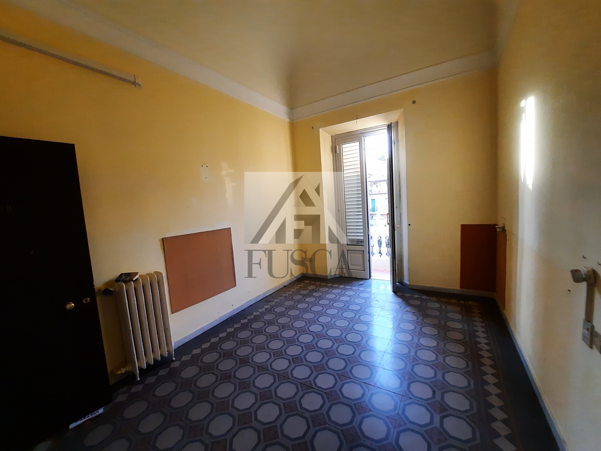 Immagine 16 di Albergo/B&B/Residence in vendita  in via carrara a Viareggio