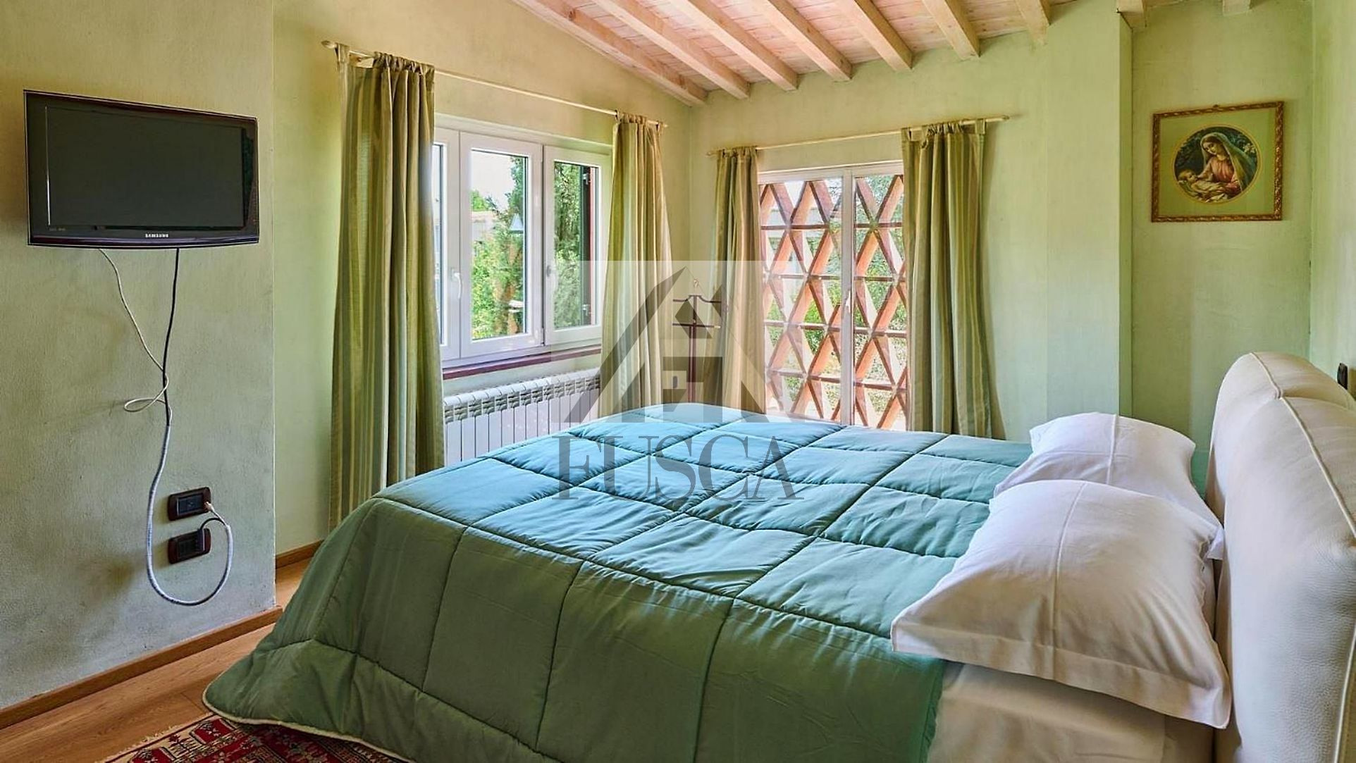 Immagine 21 di Villa in vendita  in Via Barsotto a Lucca