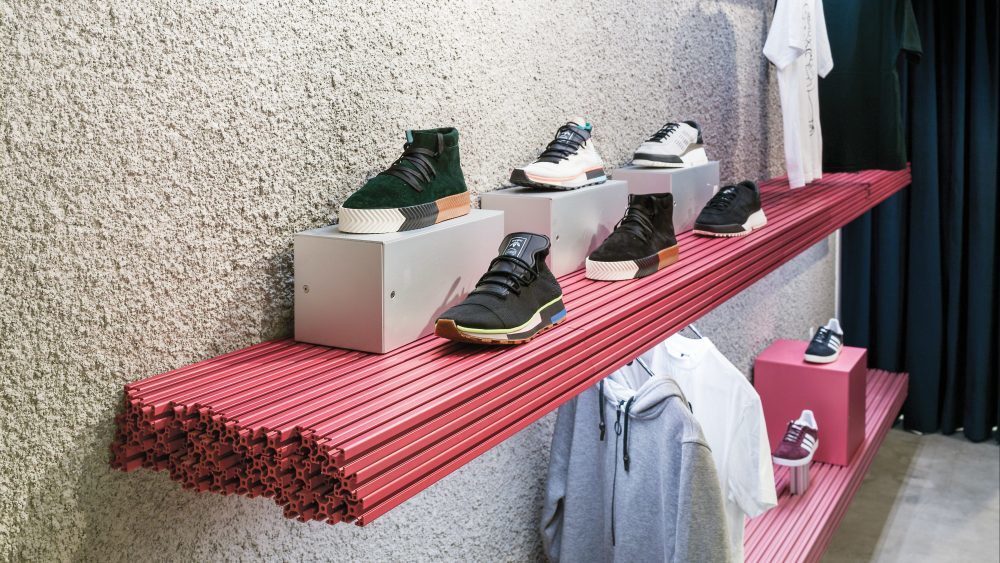 Immagine 4 di Capannone industriale in affitto  in Viale G. Puccini a Lucca