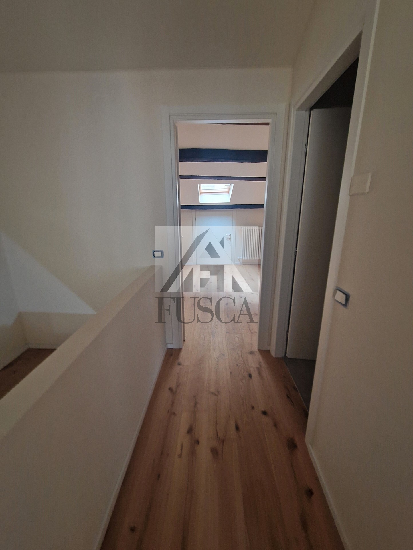 Immagine 16 di Pentalocale in vendita  in Via San Paolino a Lucca