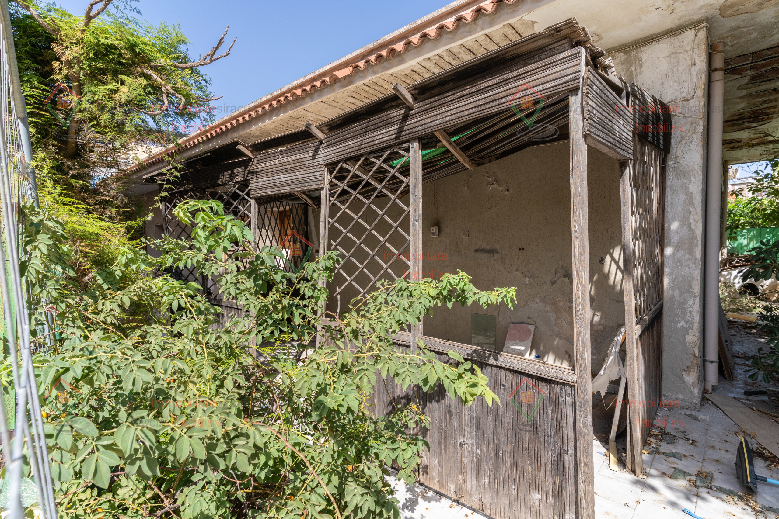 Immagine 3 di Casa indipendente in vendita  a Siracusa